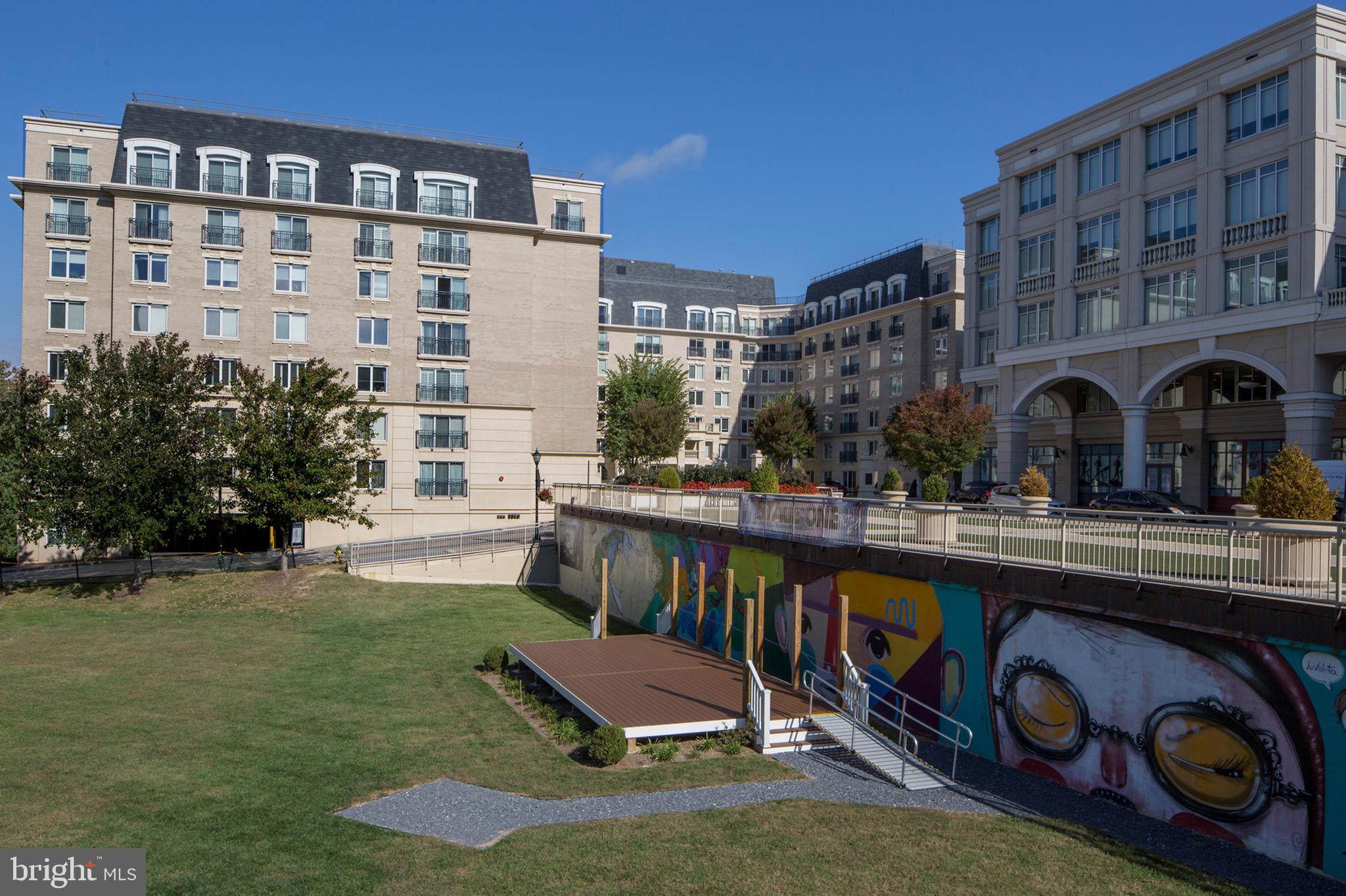 RESIDENCES AT PARK PLACE - Residential