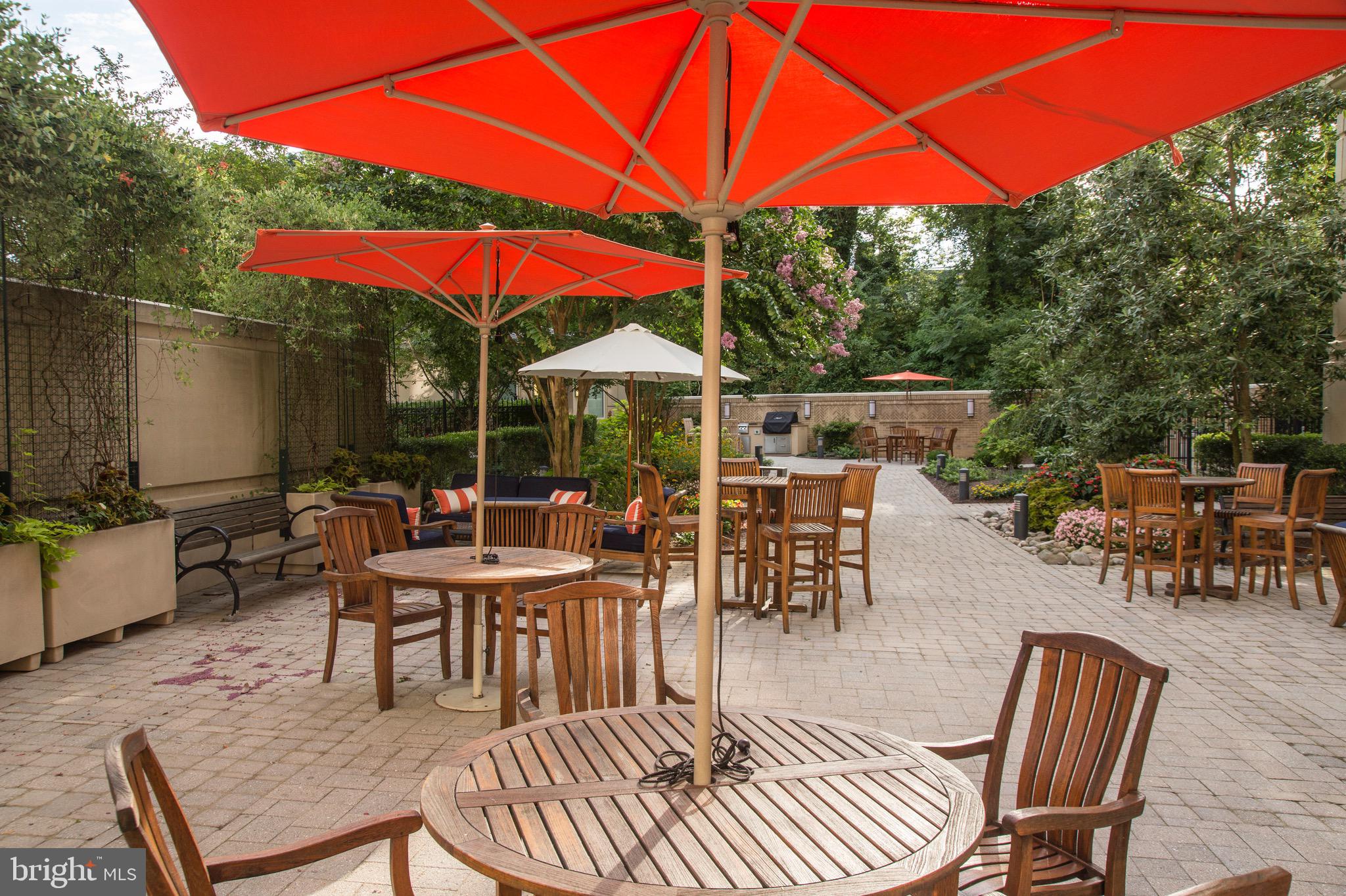 RESIDENCES AT PARK PLACE - Residential