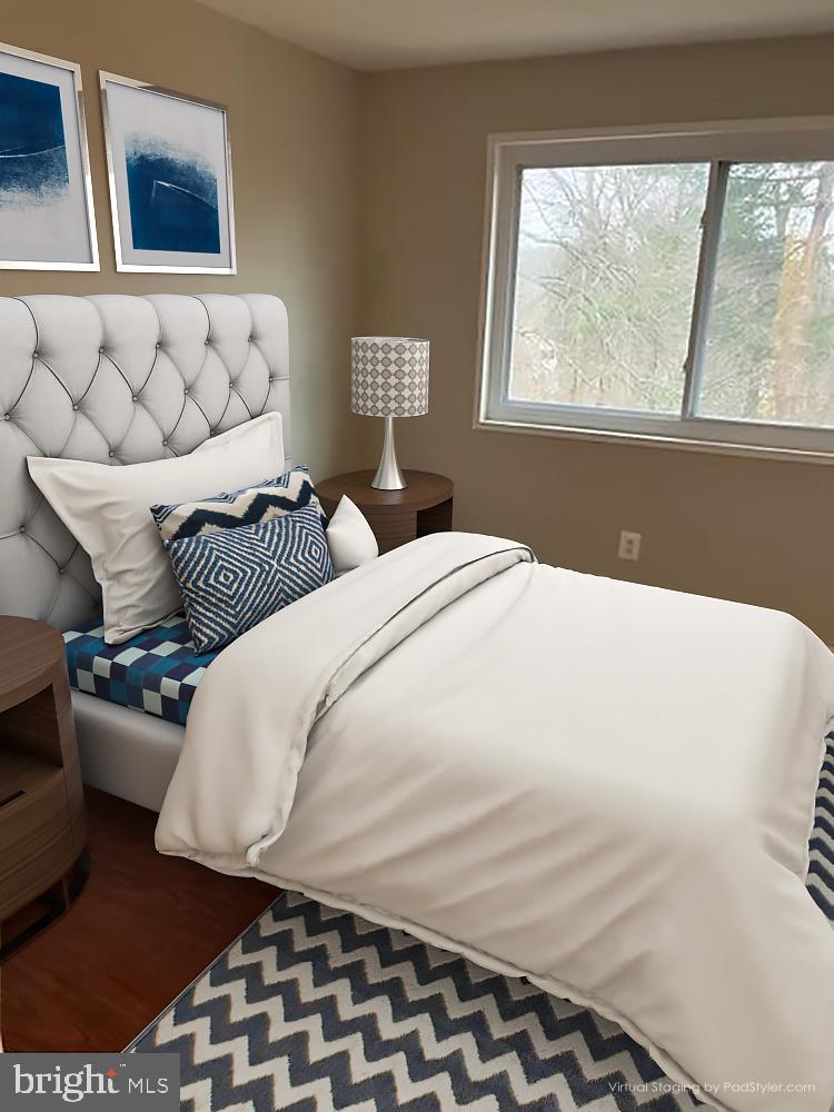 GERMANTOWN PARK - Residential