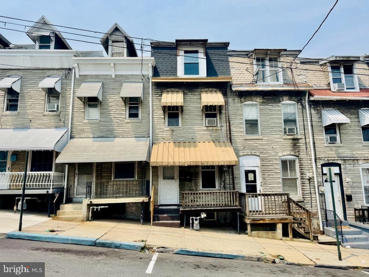 508 S 11TH STREET