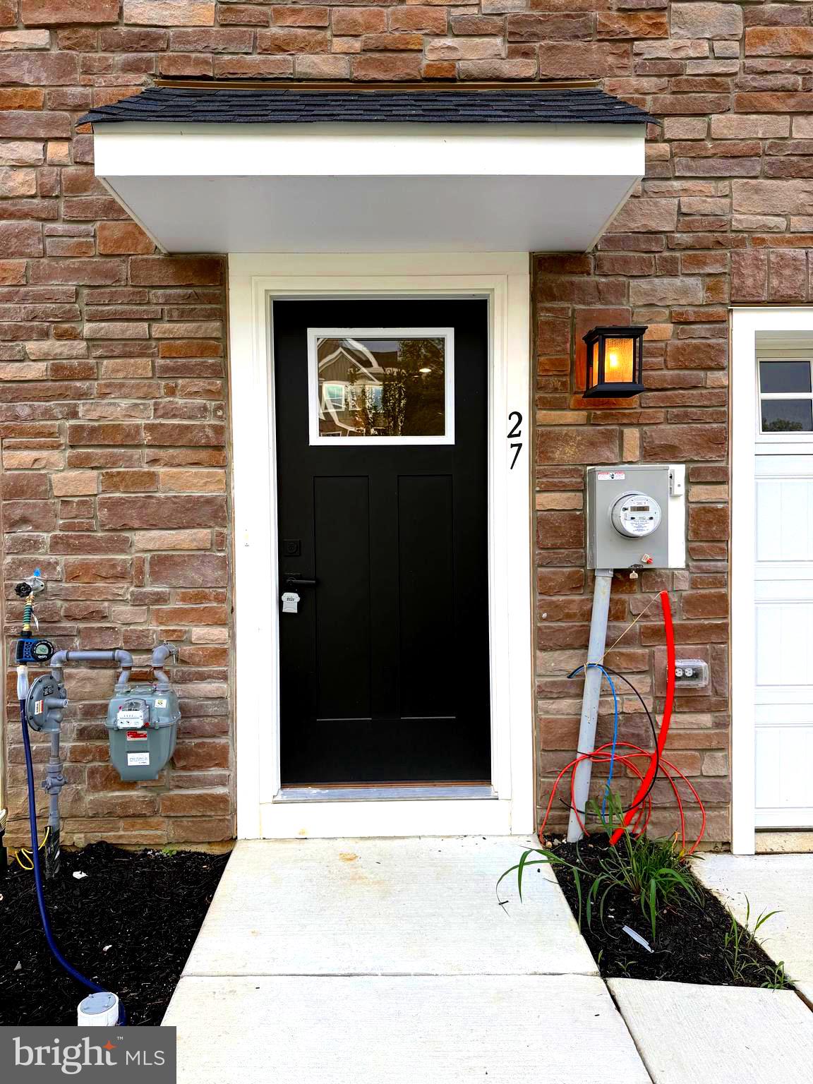 27 FOXWOOD DR