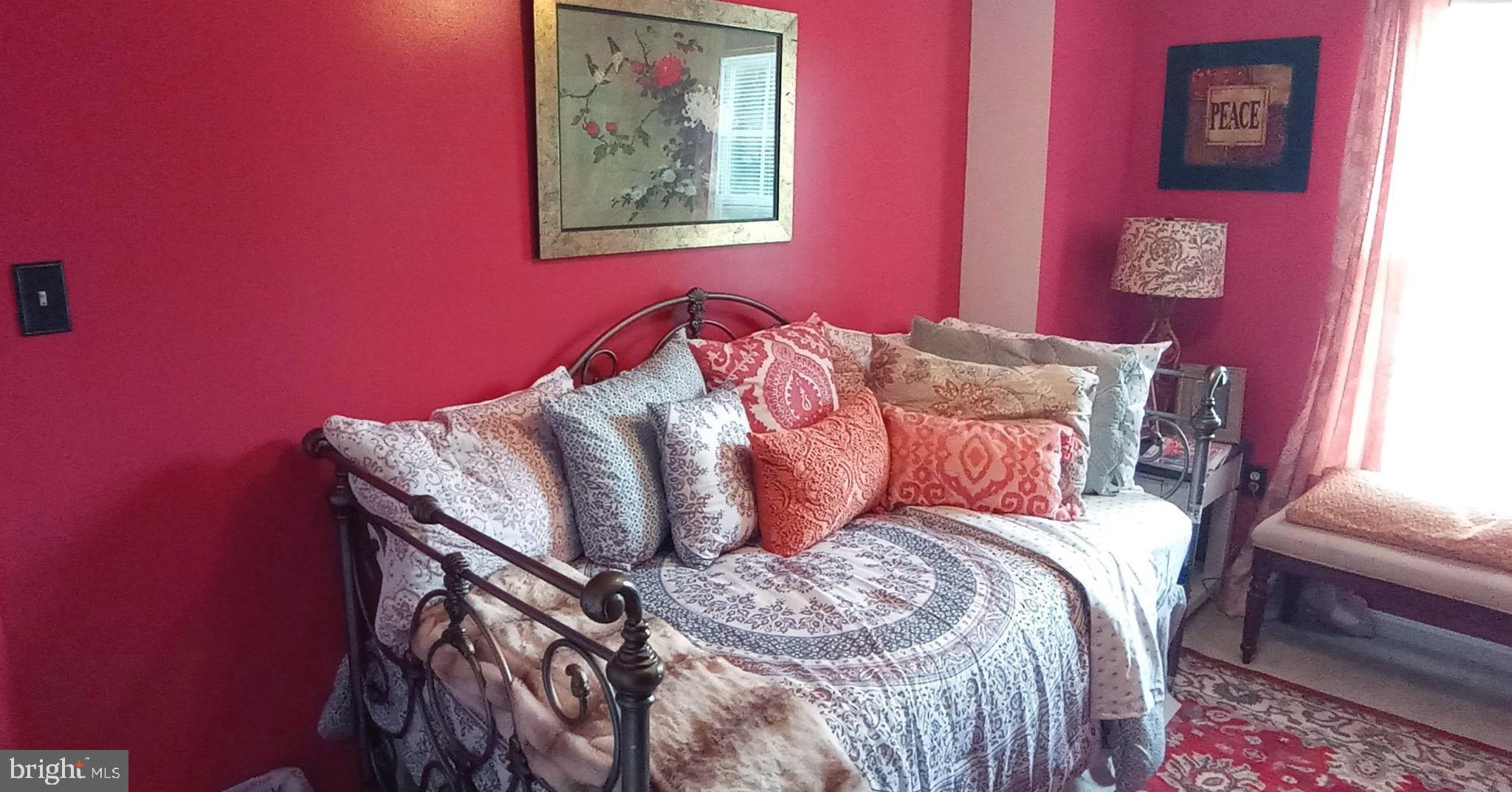 ROLLING MEADOWS SUB - Residential