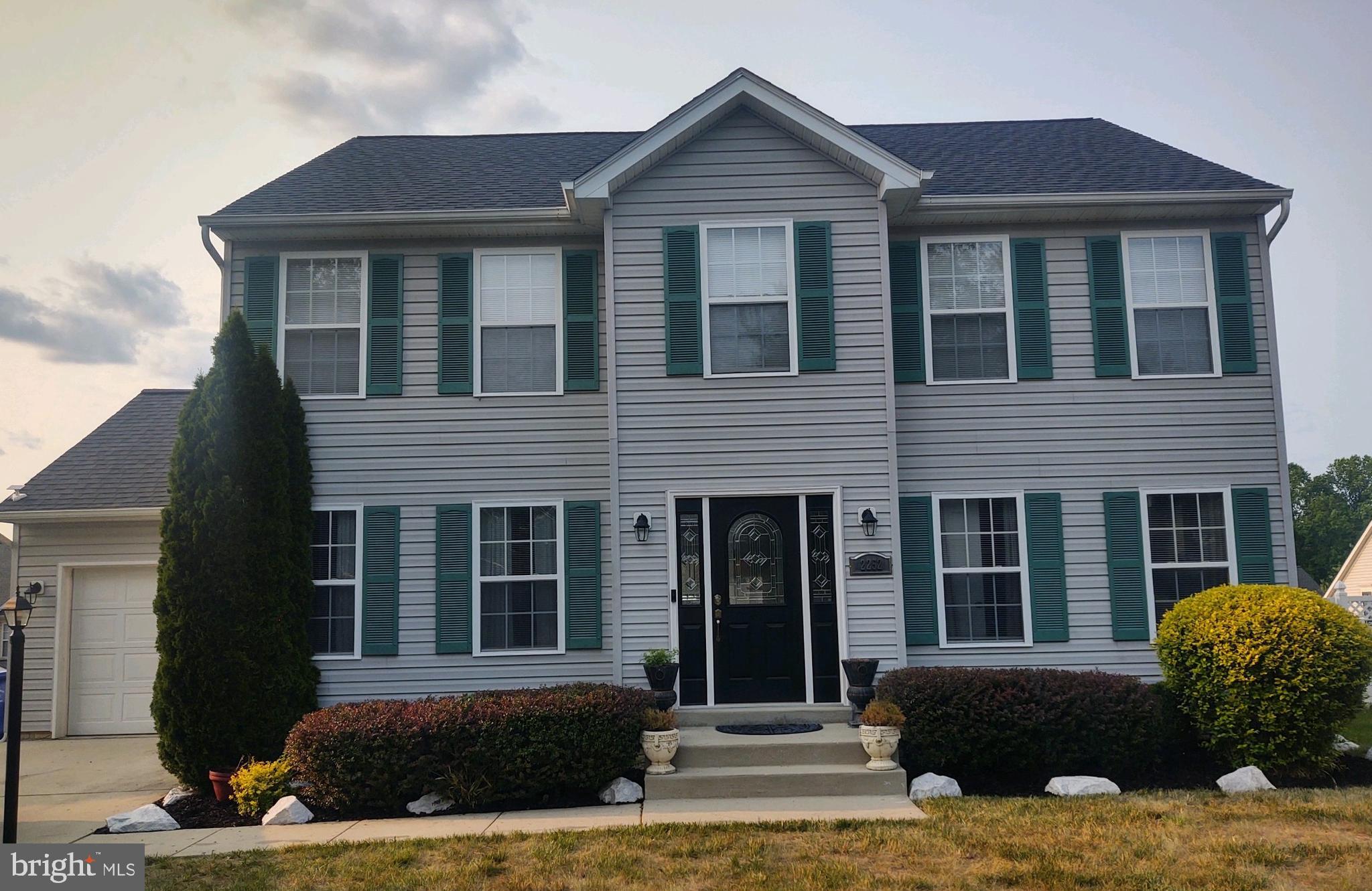 ROLLING MEADOWS SUB - Residential