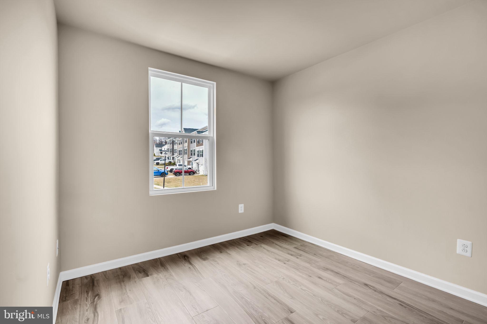 CEDAR SPRING - Residential