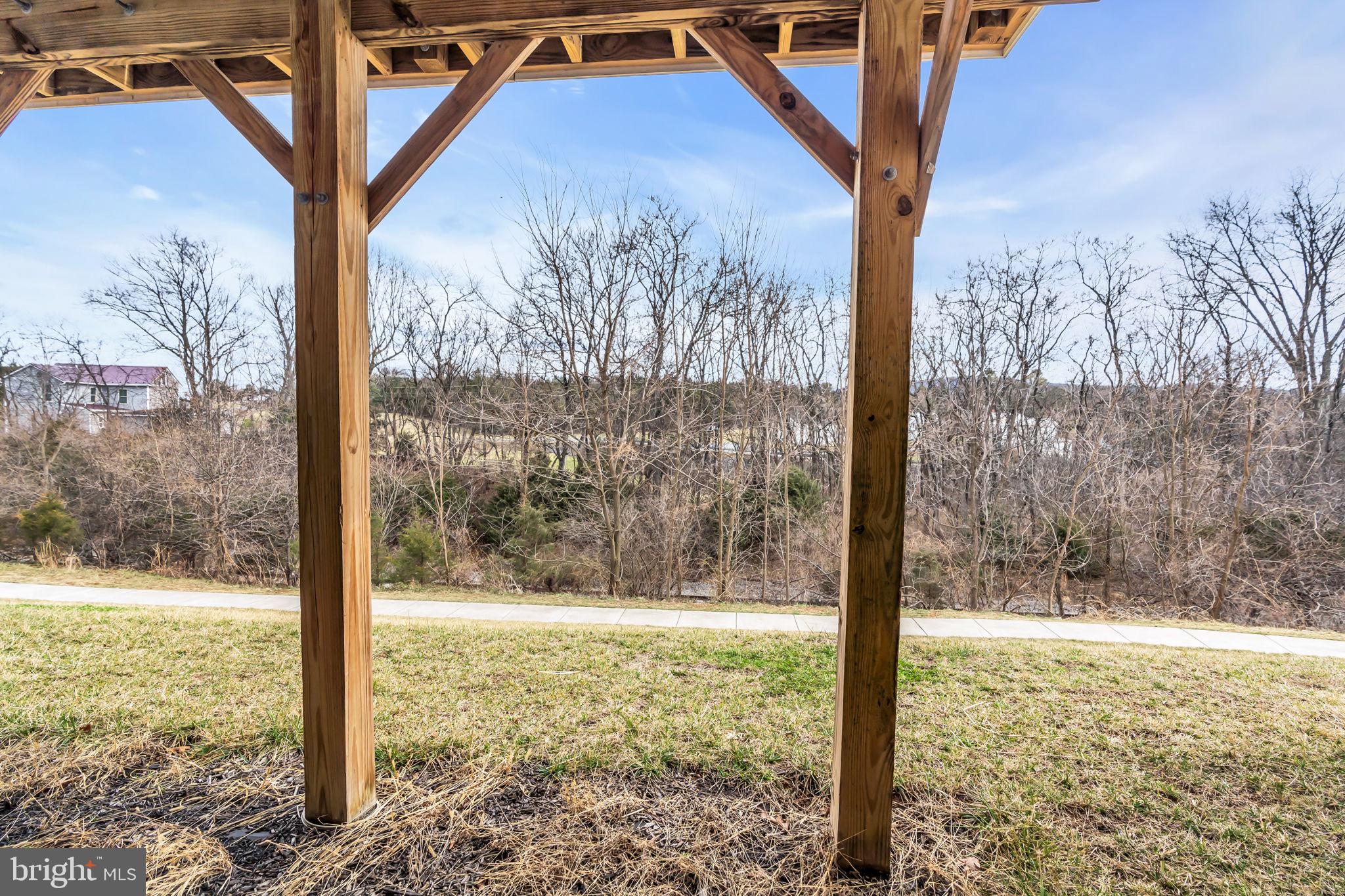 CEDAR SPRING - Residential