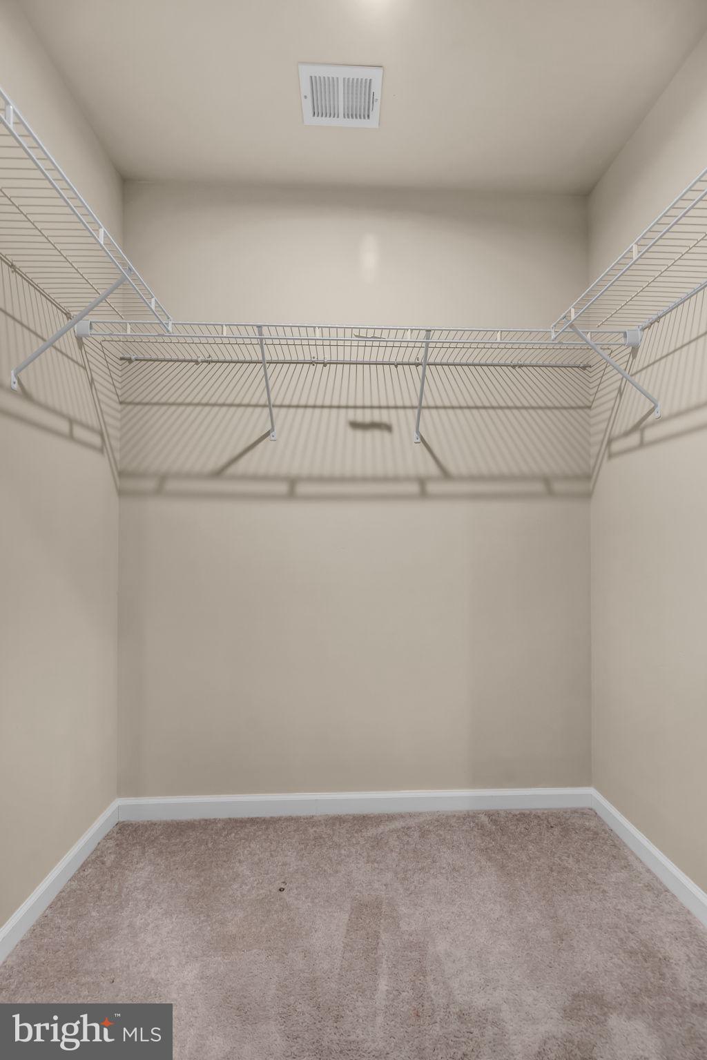 CEDAR SPRING - Residential