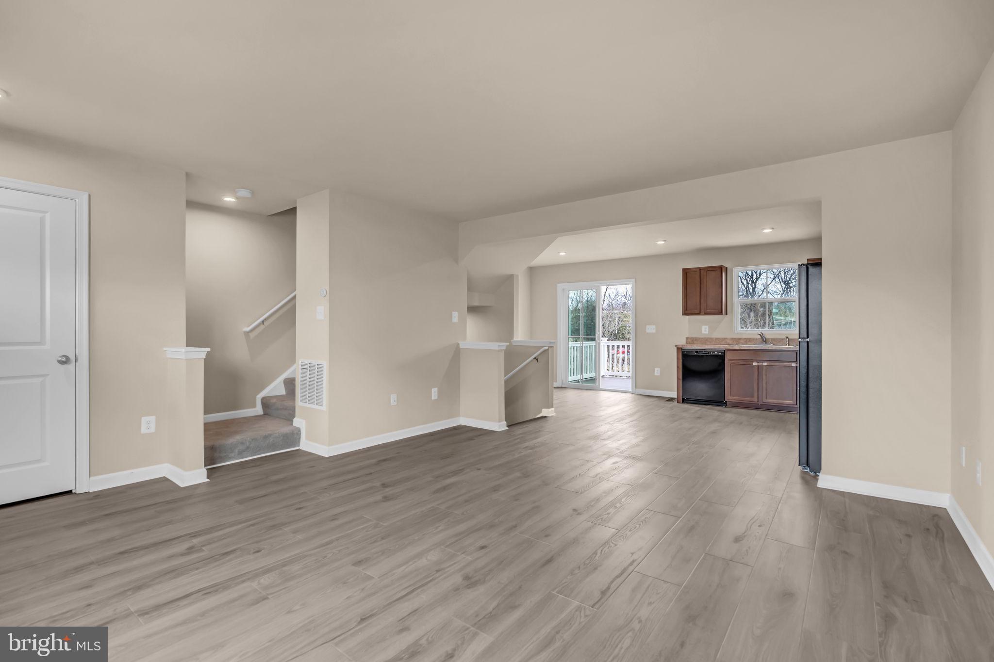 CEDAR SPRING - Residential