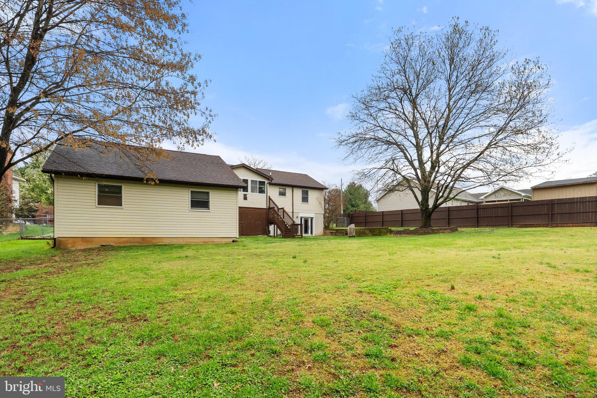 SPRING VALLEY - Residential