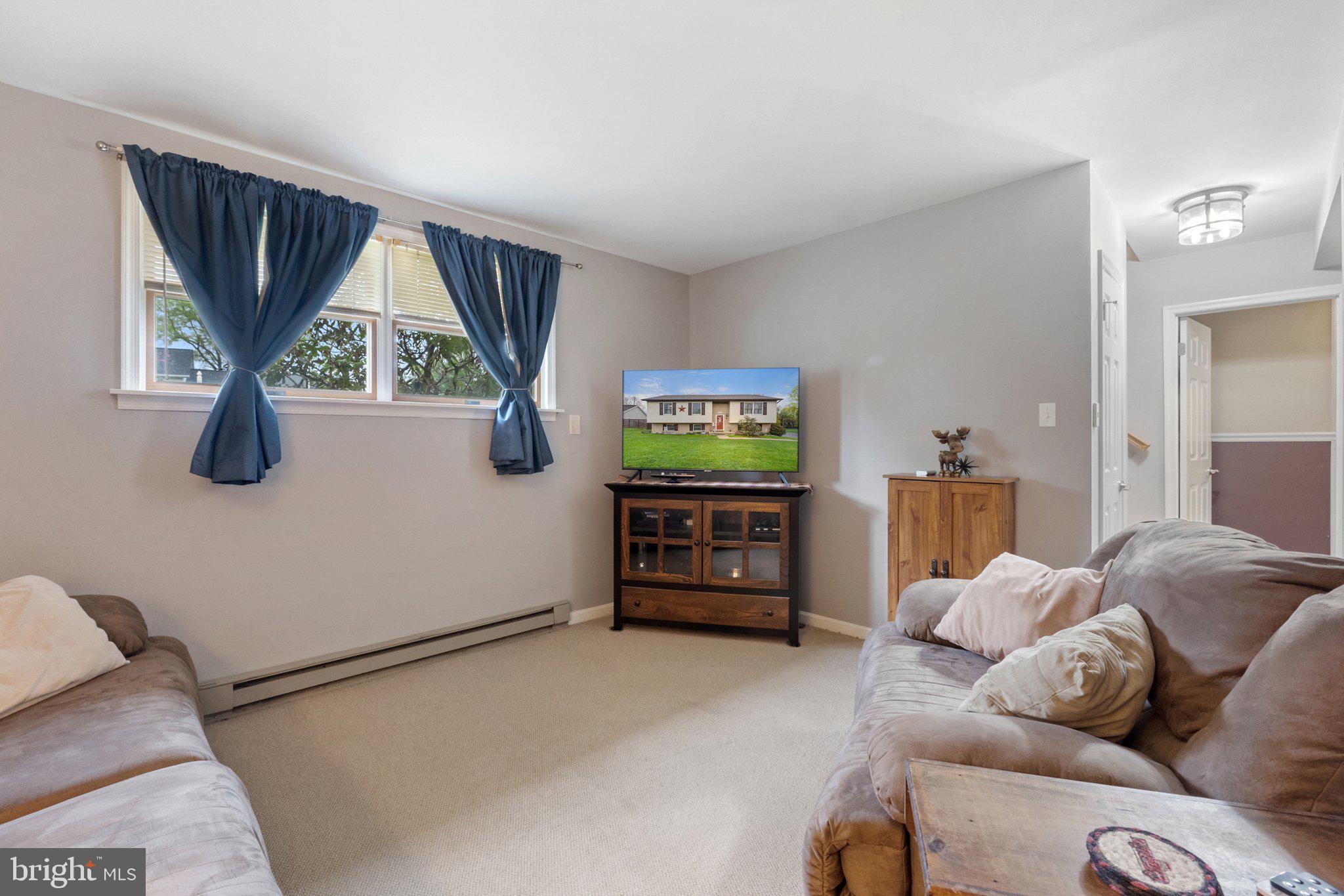 SPRING VALLEY - Residential