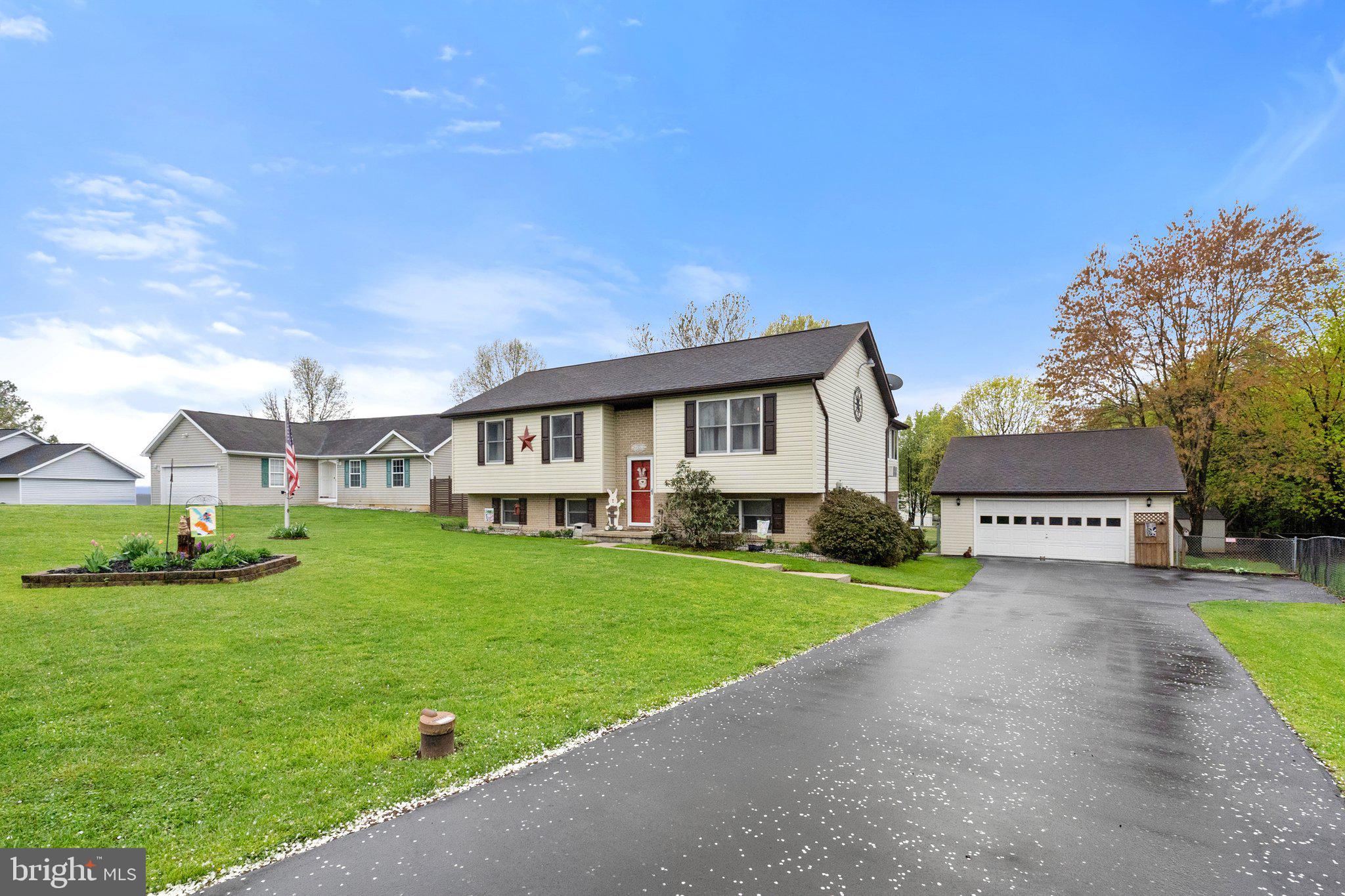 SPRING VALLEY - Residential