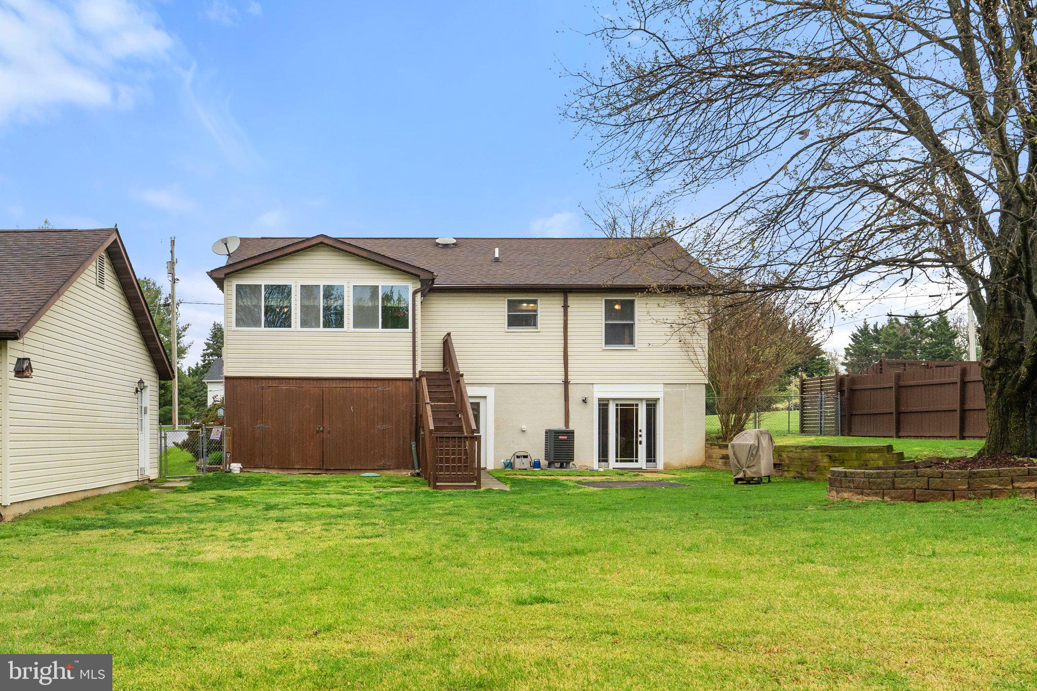 SPRING VALLEY - Residential