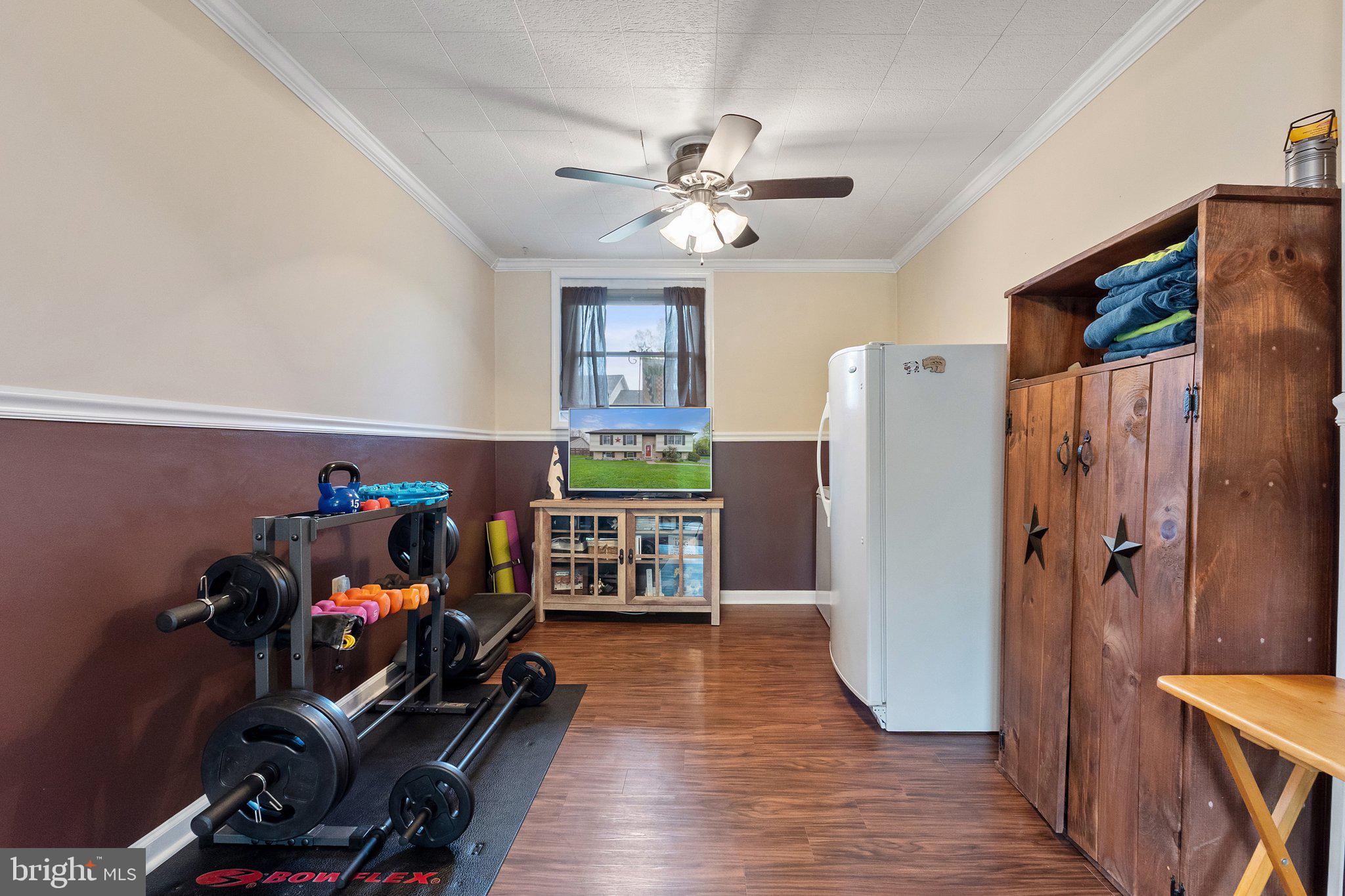 SPRING VALLEY - Residential