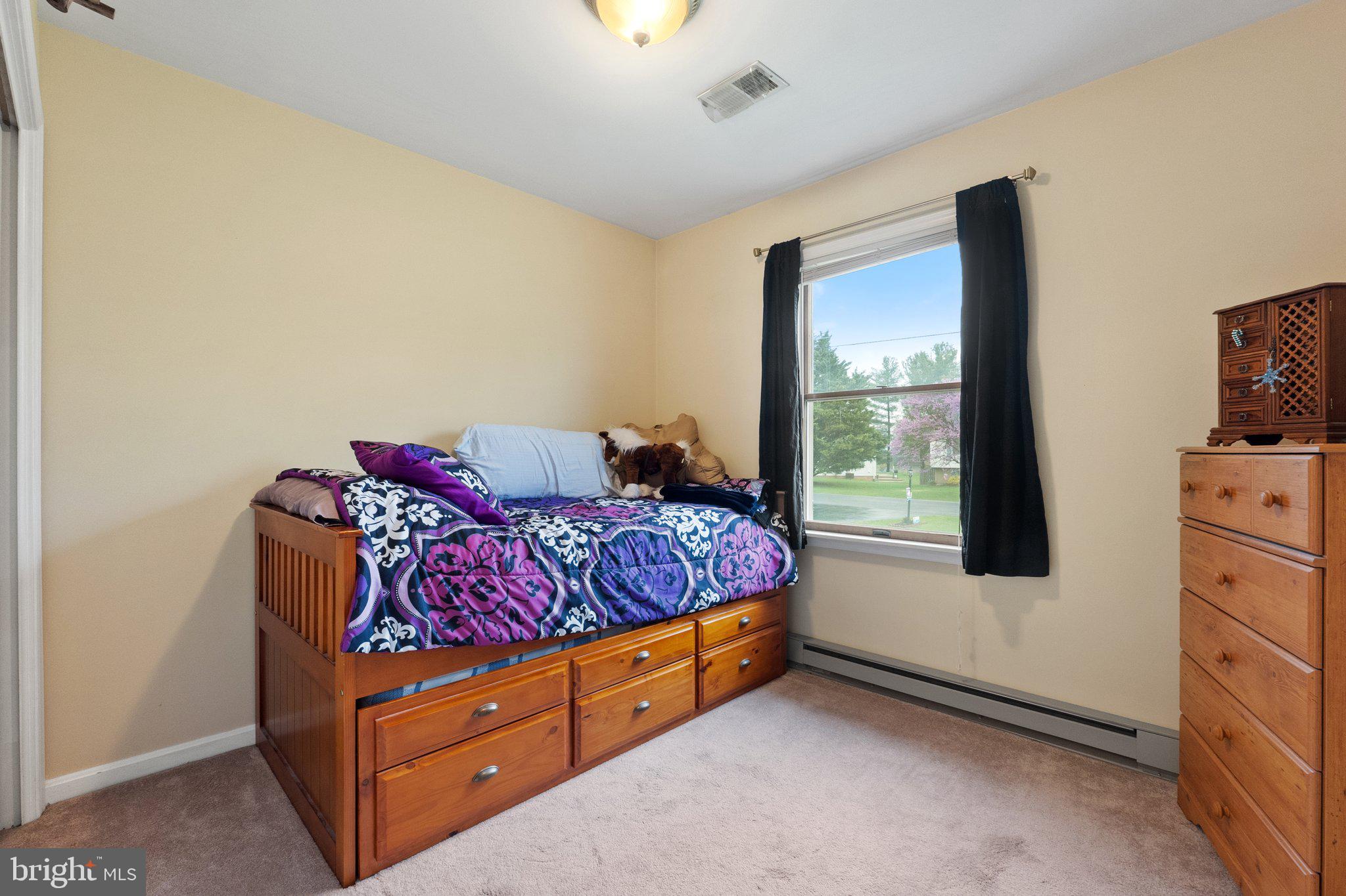 SPRING VALLEY - Residential