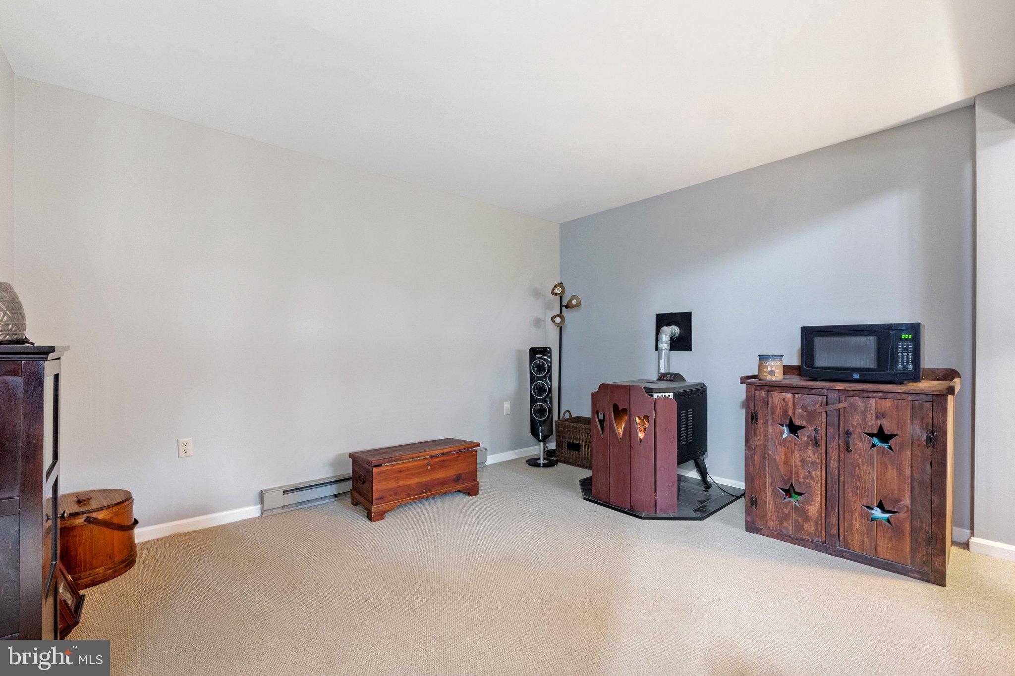 SPRING VALLEY - Residential