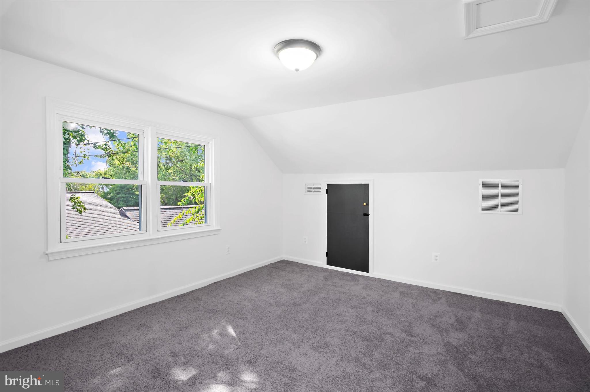 CATONSVILLE MANOR - Residential