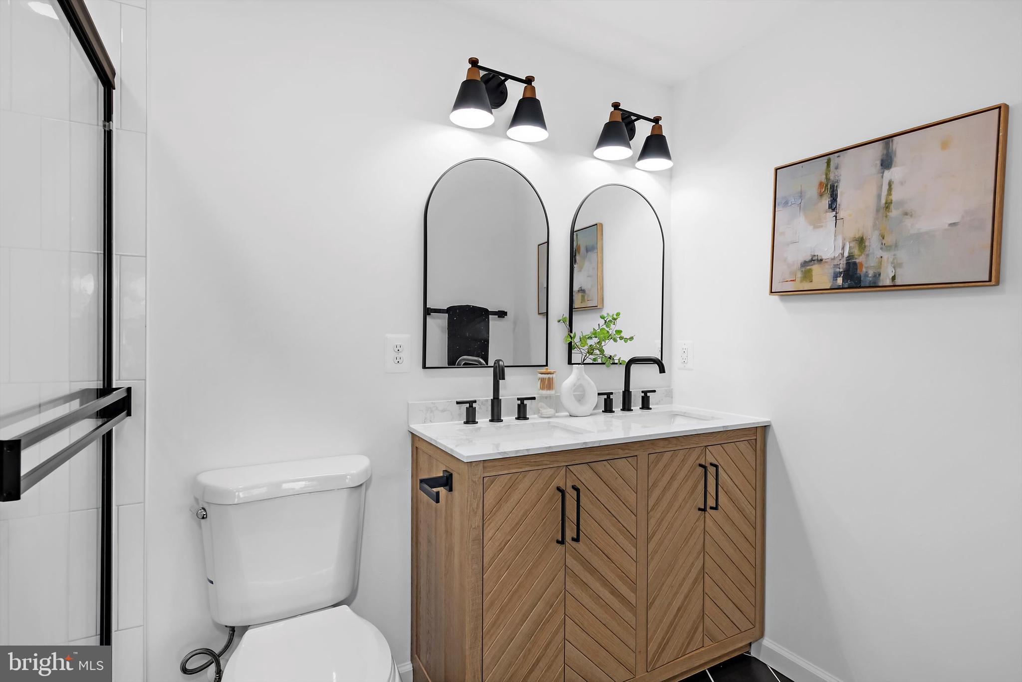 CATONSVILLE MANOR - Residential