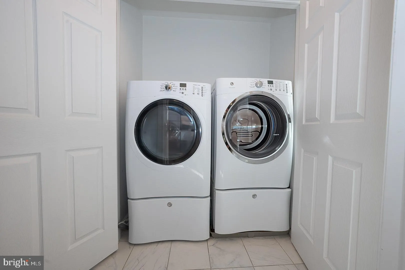 Bensalem, Pennsylvania 19020, United States, 3 Bedrooms Bedrooms, ,3 BathroomsBathrooms,Residential,Pending,158401