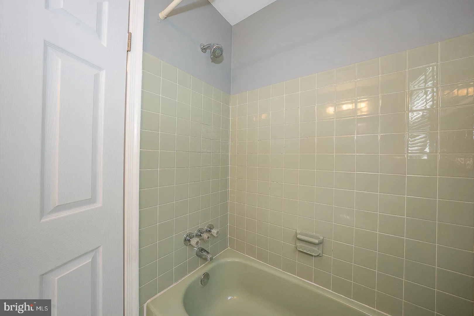 Bensalem, Pennsylvania 19020, United States, 3 Bedrooms Bedrooms, ,3 BathroomsBathrooms,Residential,Pending,158401