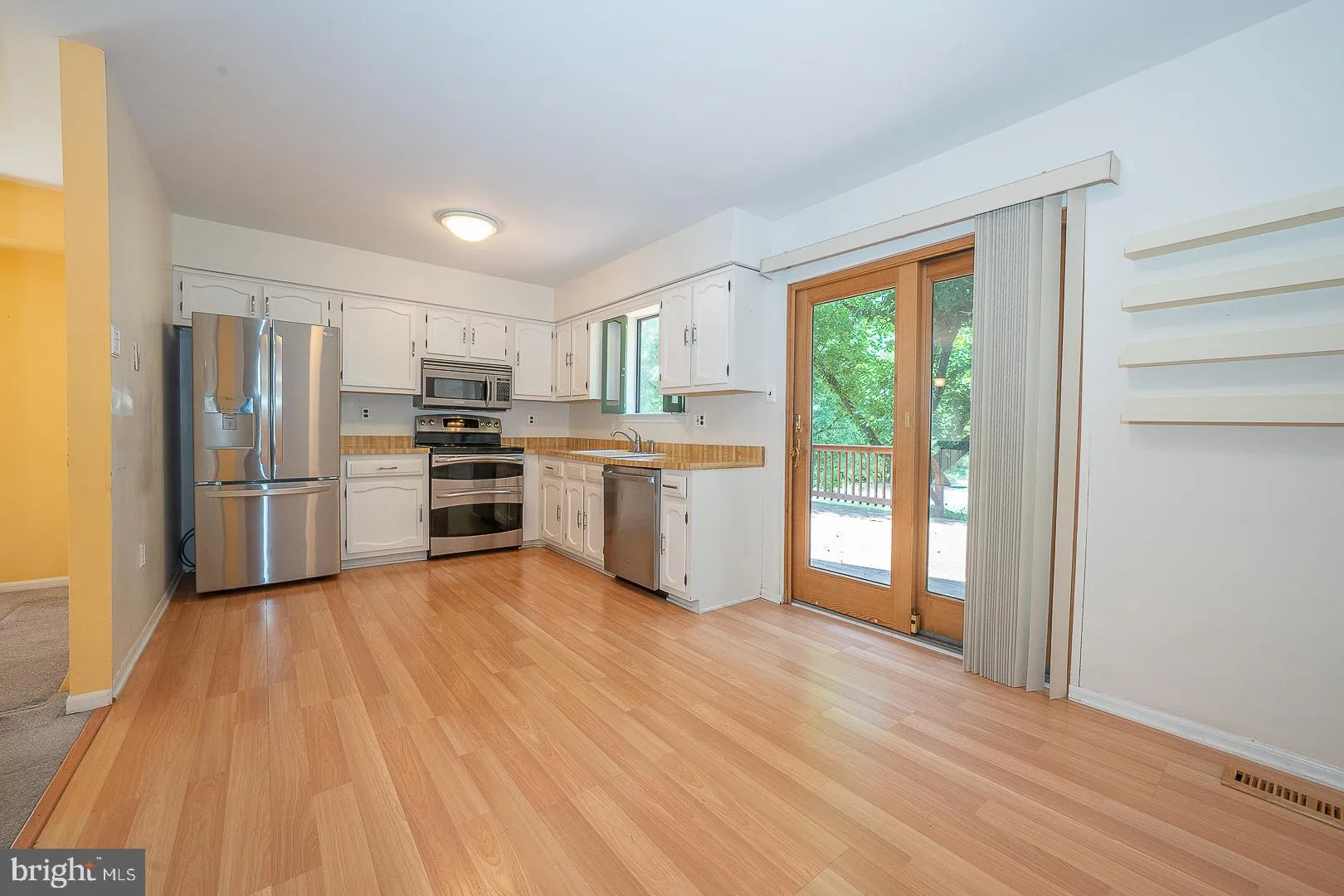 Bensalem, Pennsylvania 19020, United States, 3 Bedrooms Bedrooms, ,3 BathroomsBathrooms,Residential,Pending,158401