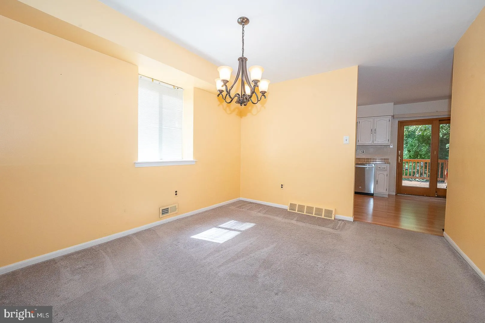 Bensalem, Pennsylvania 19020, United States, 3 Bedrooms Bedrooms, ,3 BathroomsBathrooms,Residential,Pending,158401