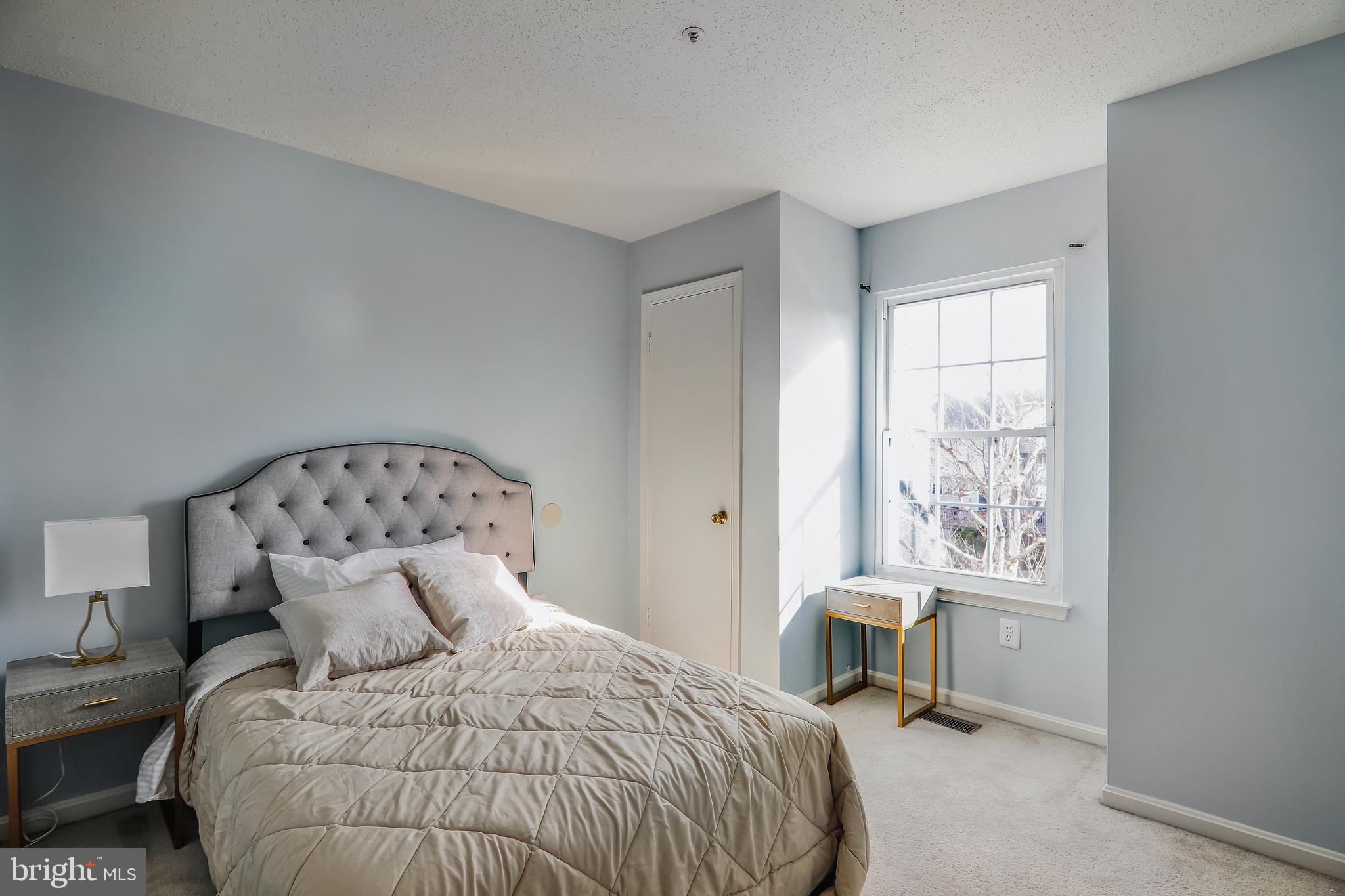 GREENBROOK - Residential Lease