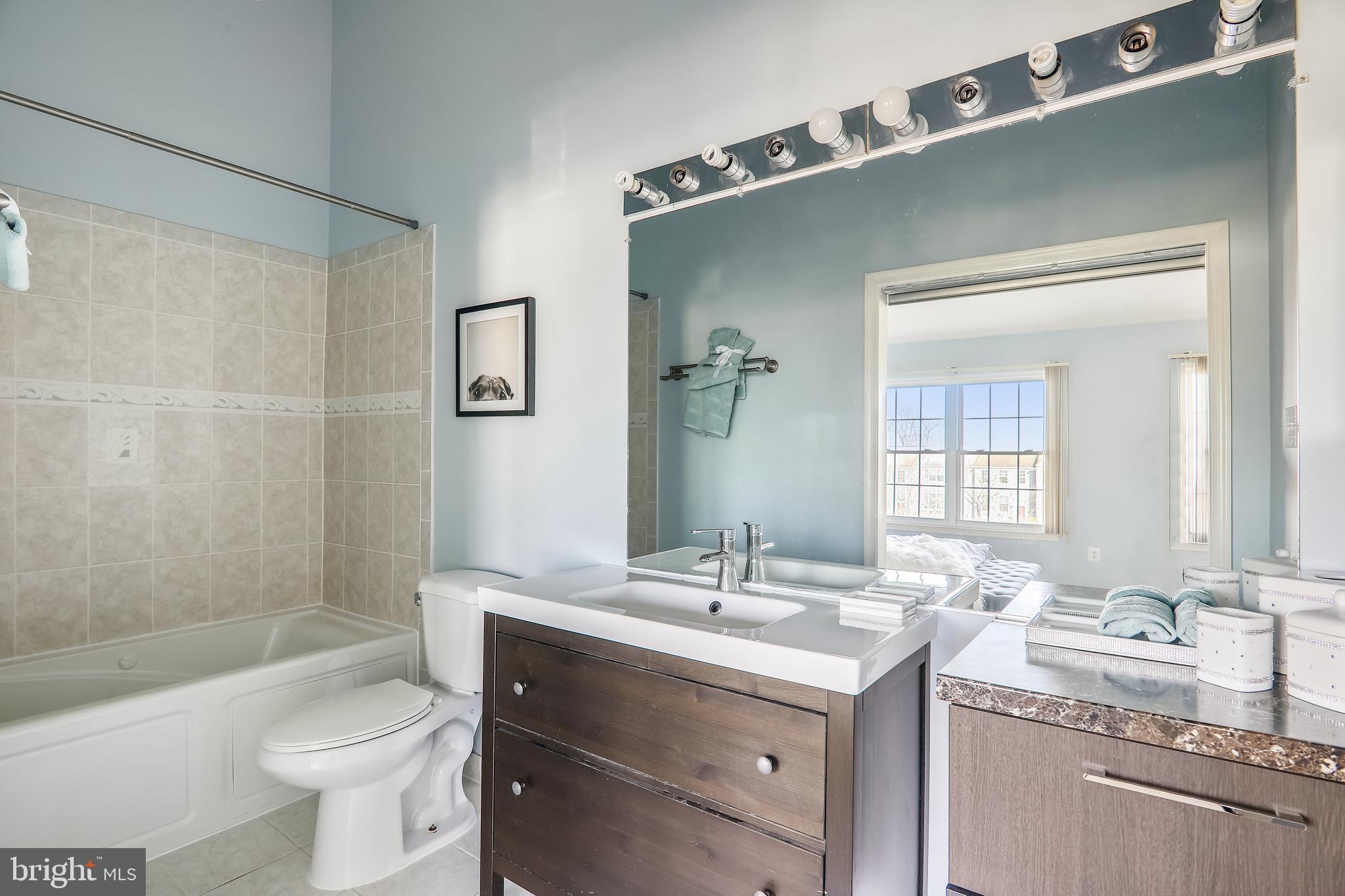 GREENBROOK - Residential Lease