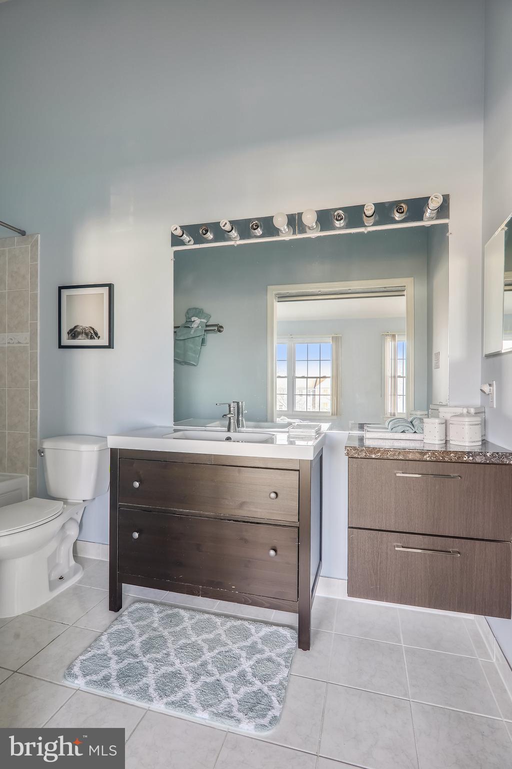 GREENBROOK - Residential Lease