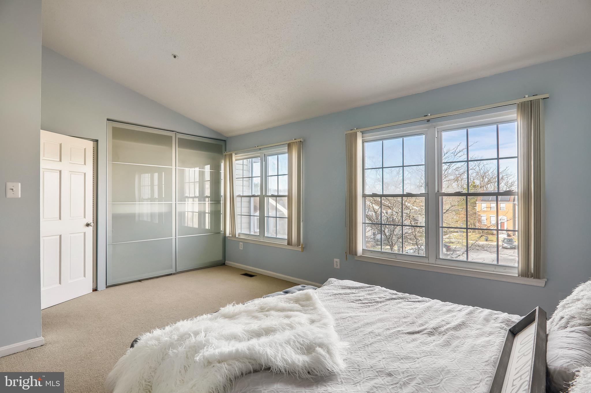 GREENBROOK - Residential Lease