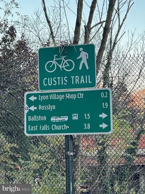 DOVER BALMORAL RIVERWOOD - Residential