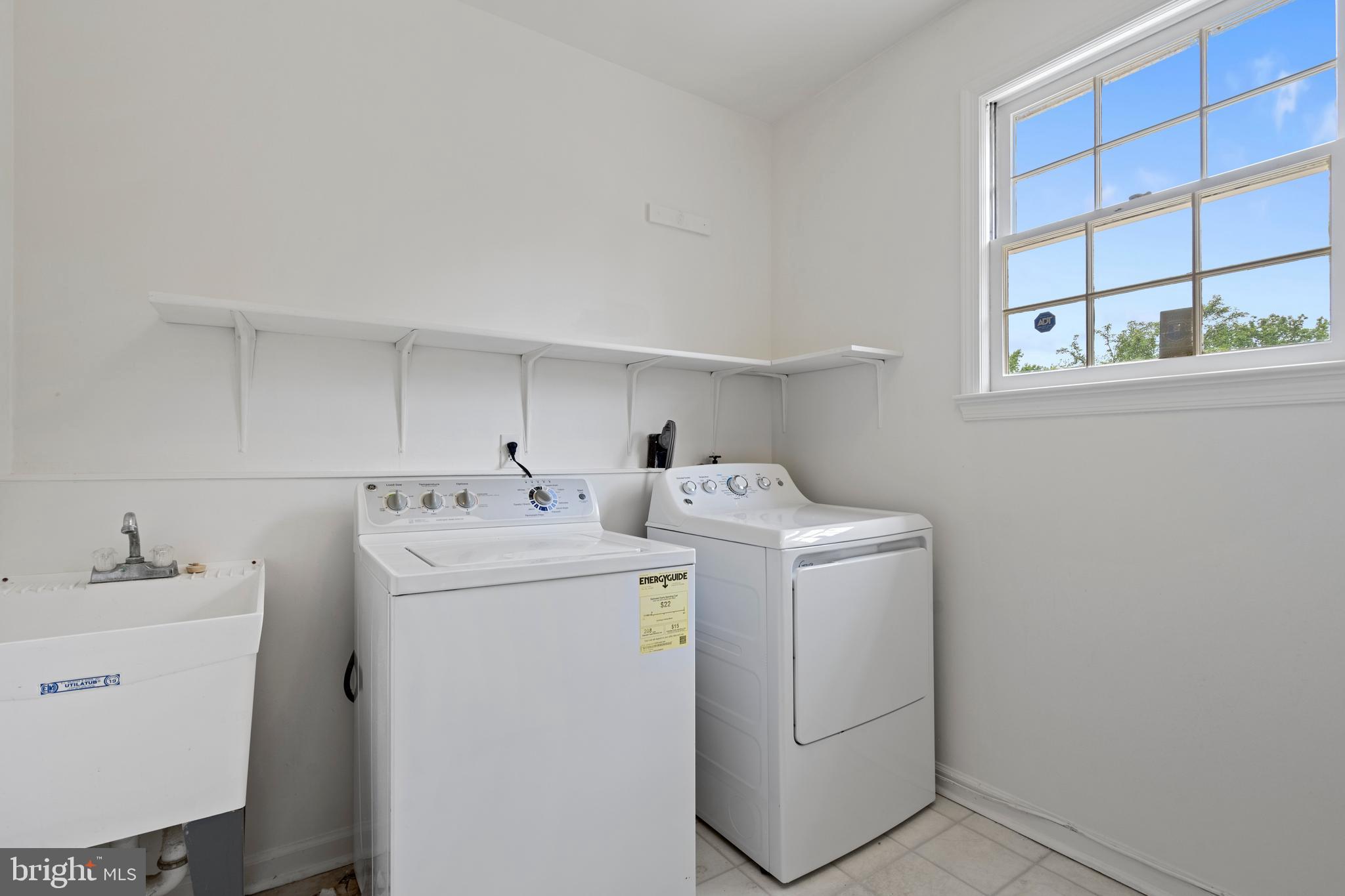 DOVER BALMORAL RIVERWOOD - Residential