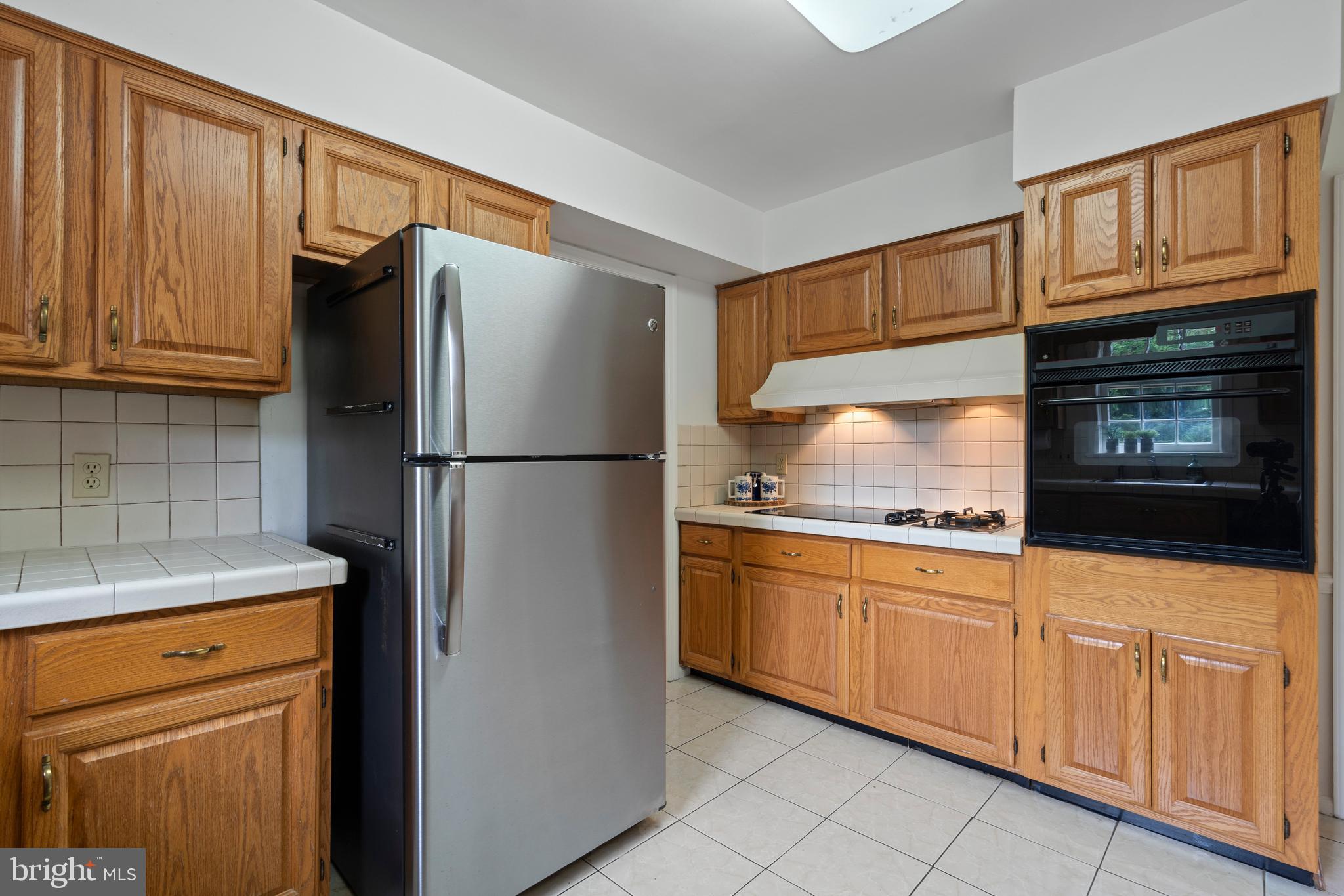 DOVER BALMORAL RIVERWOOD - Residential