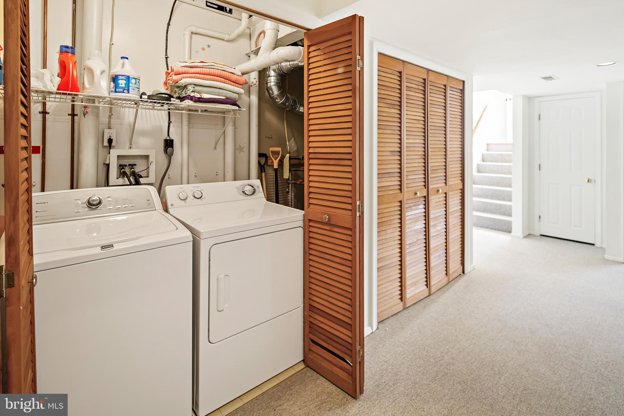 WOODLAND VILLAGE - Residential