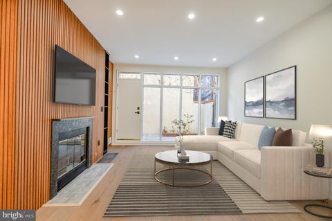 Photo of 732 Manning Street, PHILADELPHIA, PA 19106 (MLS # PAPH2585914)