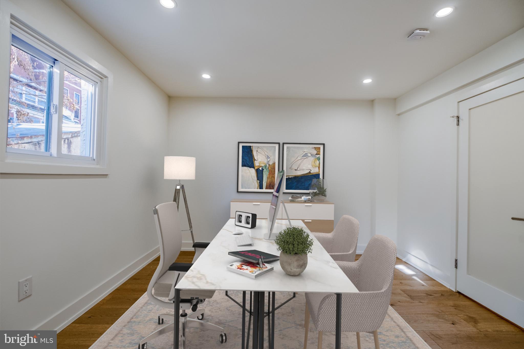 WASHINGTON SQ - Residential