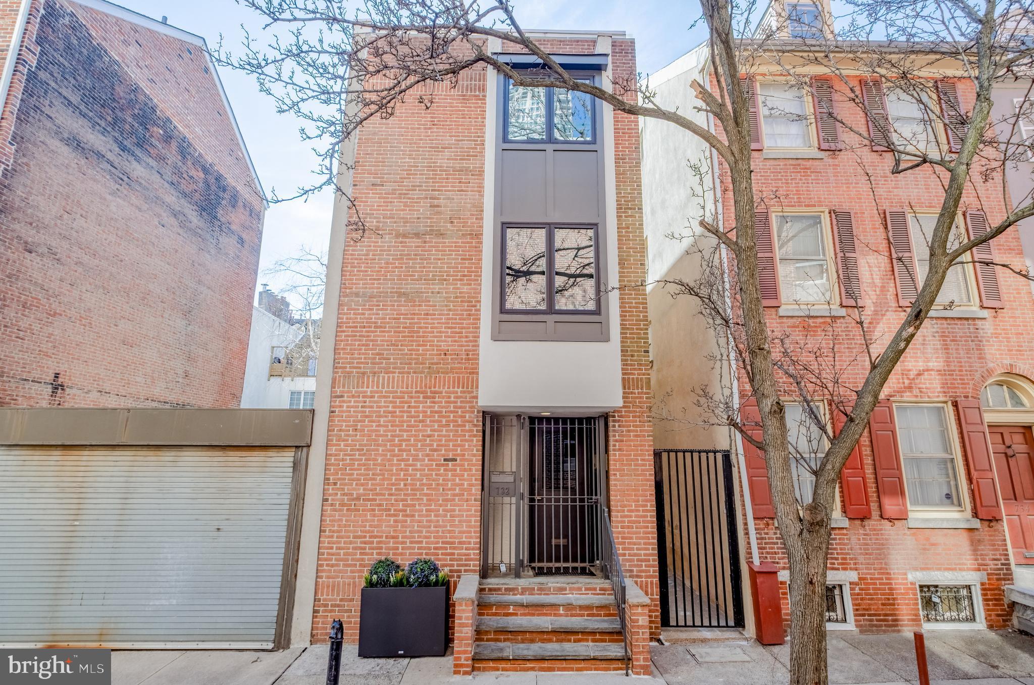 WASHINGTON SQ - Residential