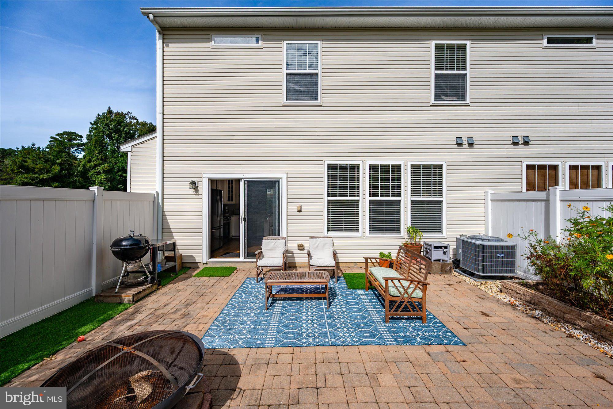 189 INTREPID LANE 1306