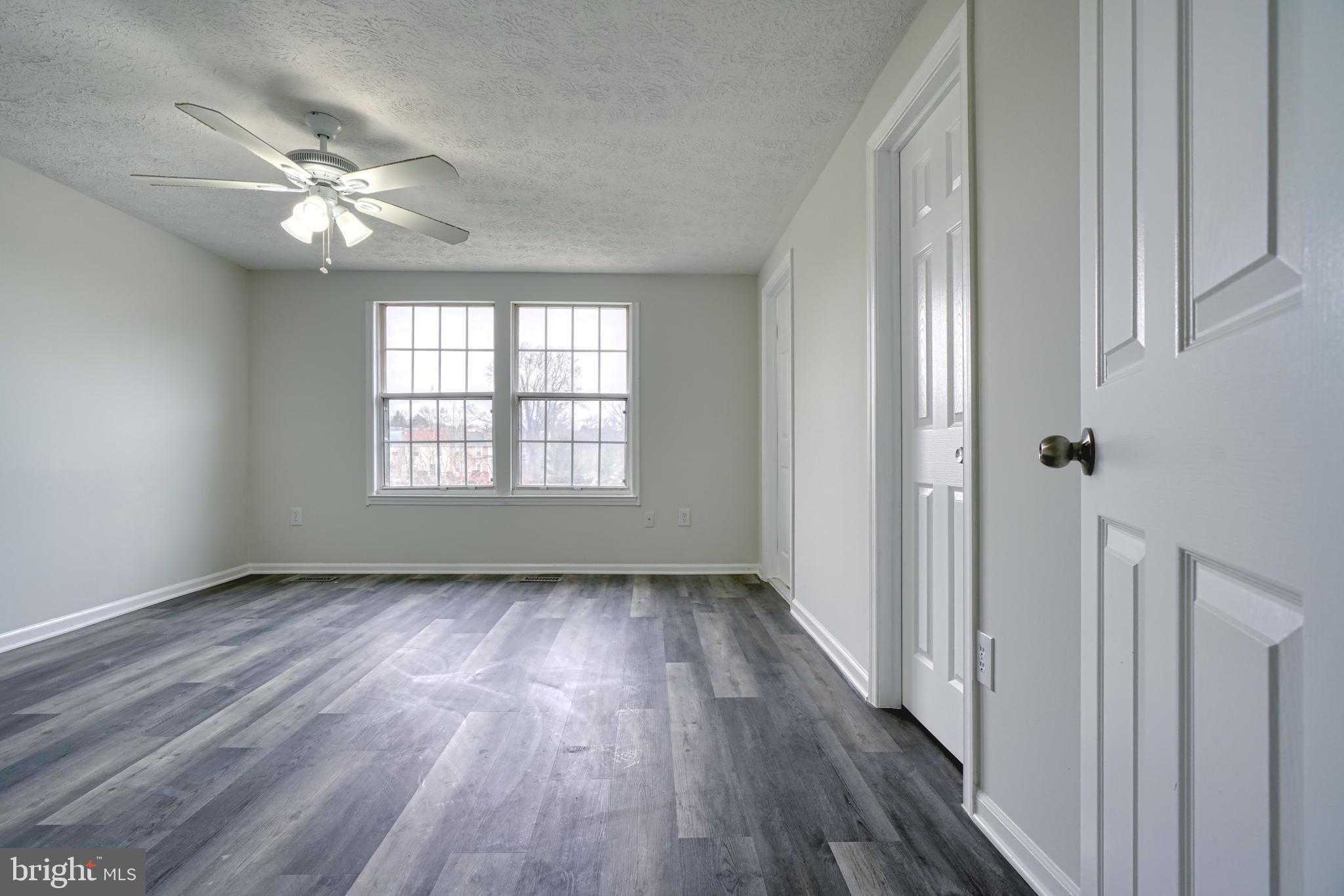 CLOVERFIELD MANOR - Residential Lease