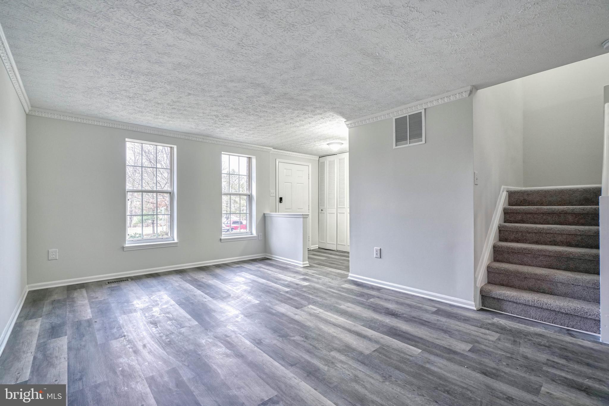 CLOVERFIELD MANOR - Residential Lease