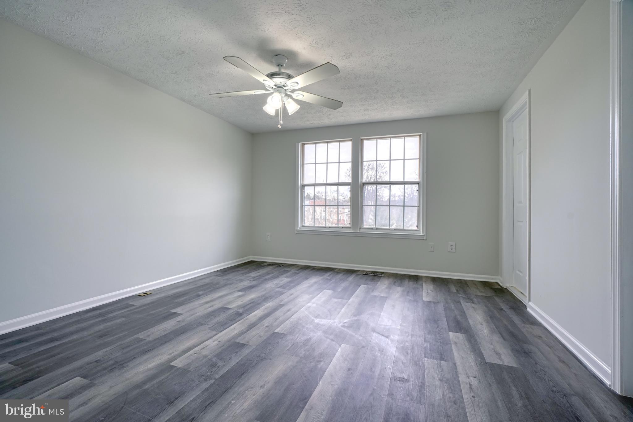 CLOVERFIELD MANOR - Residential Lease