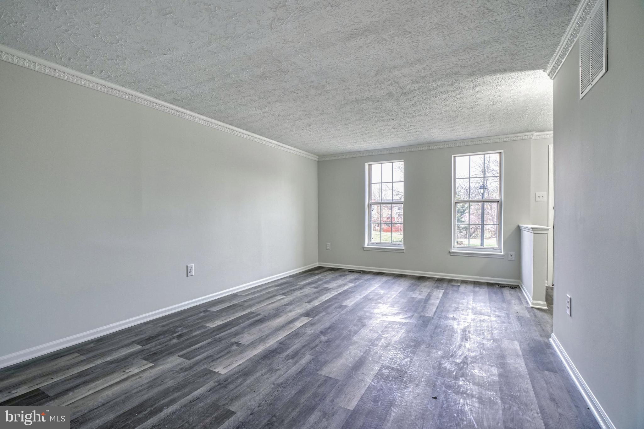 CLOVERFIELD MANOR - Residential Lease