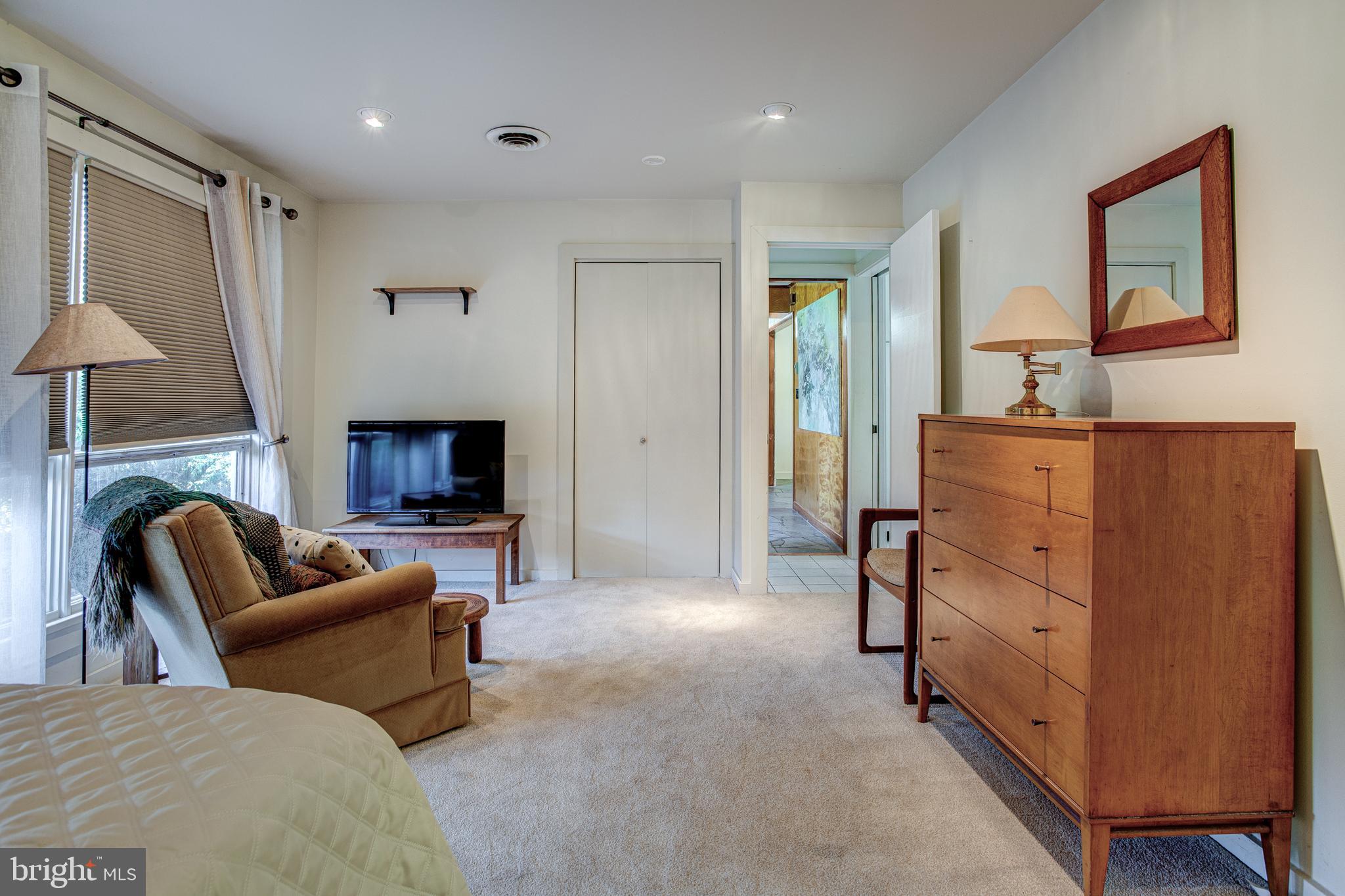 HARRIS ACRES - Residential