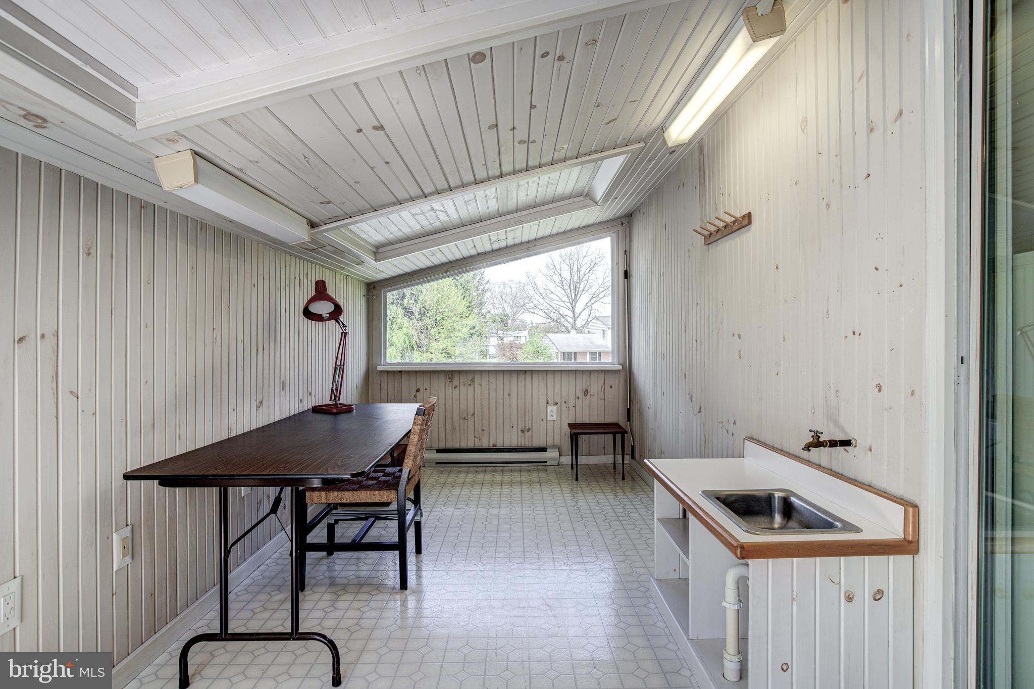 HARRIS ACRES - Residential