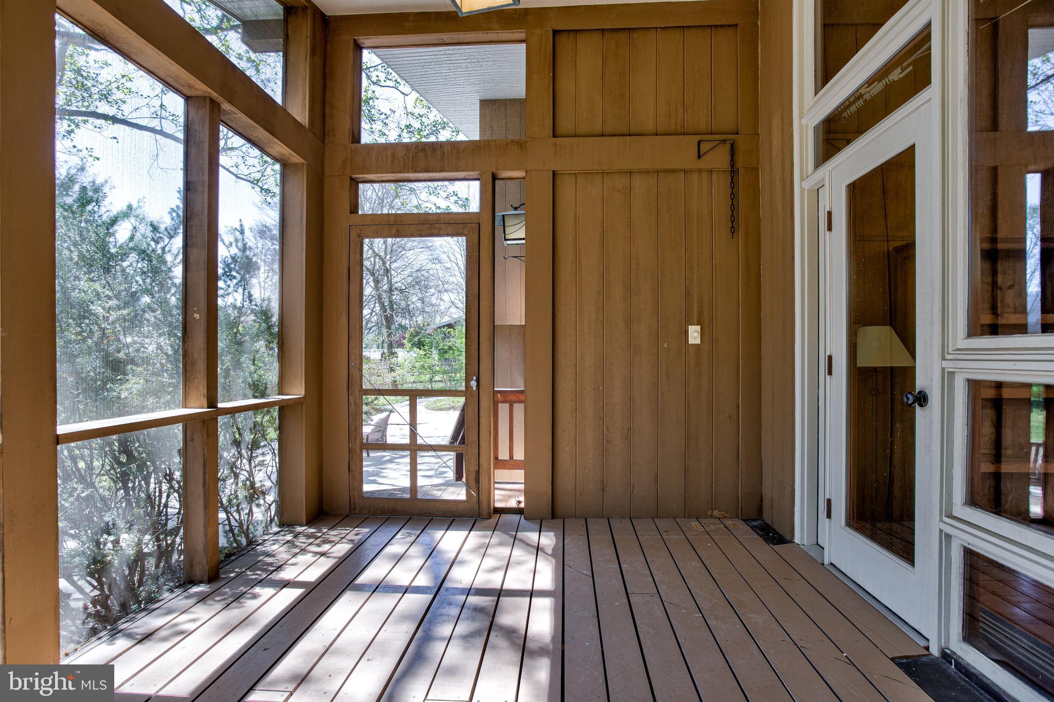 HARRIS ACRES - Residential