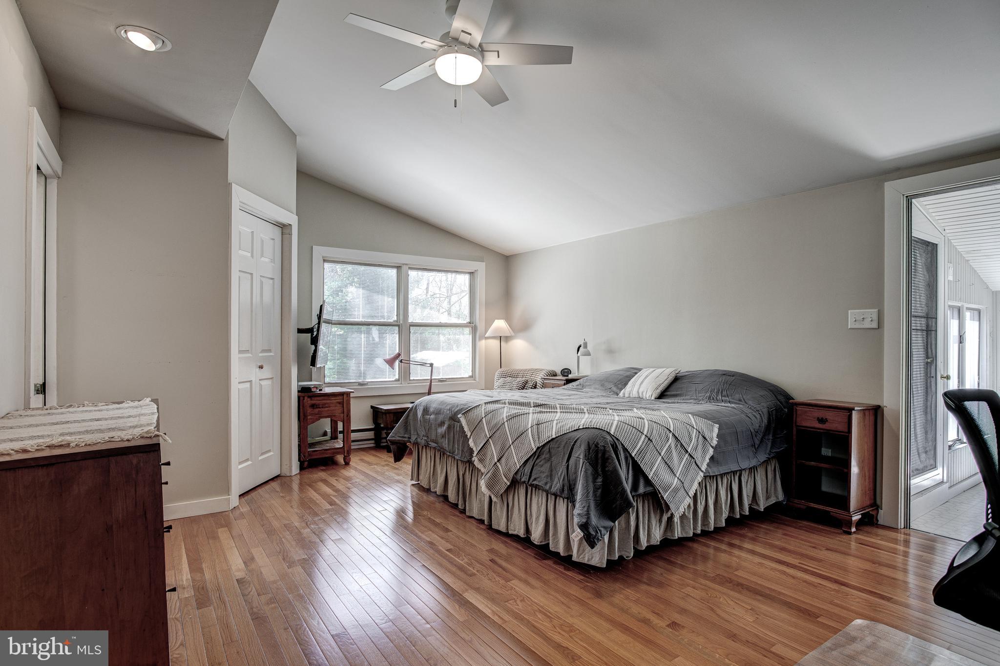 HARRIS ACRES - Residential