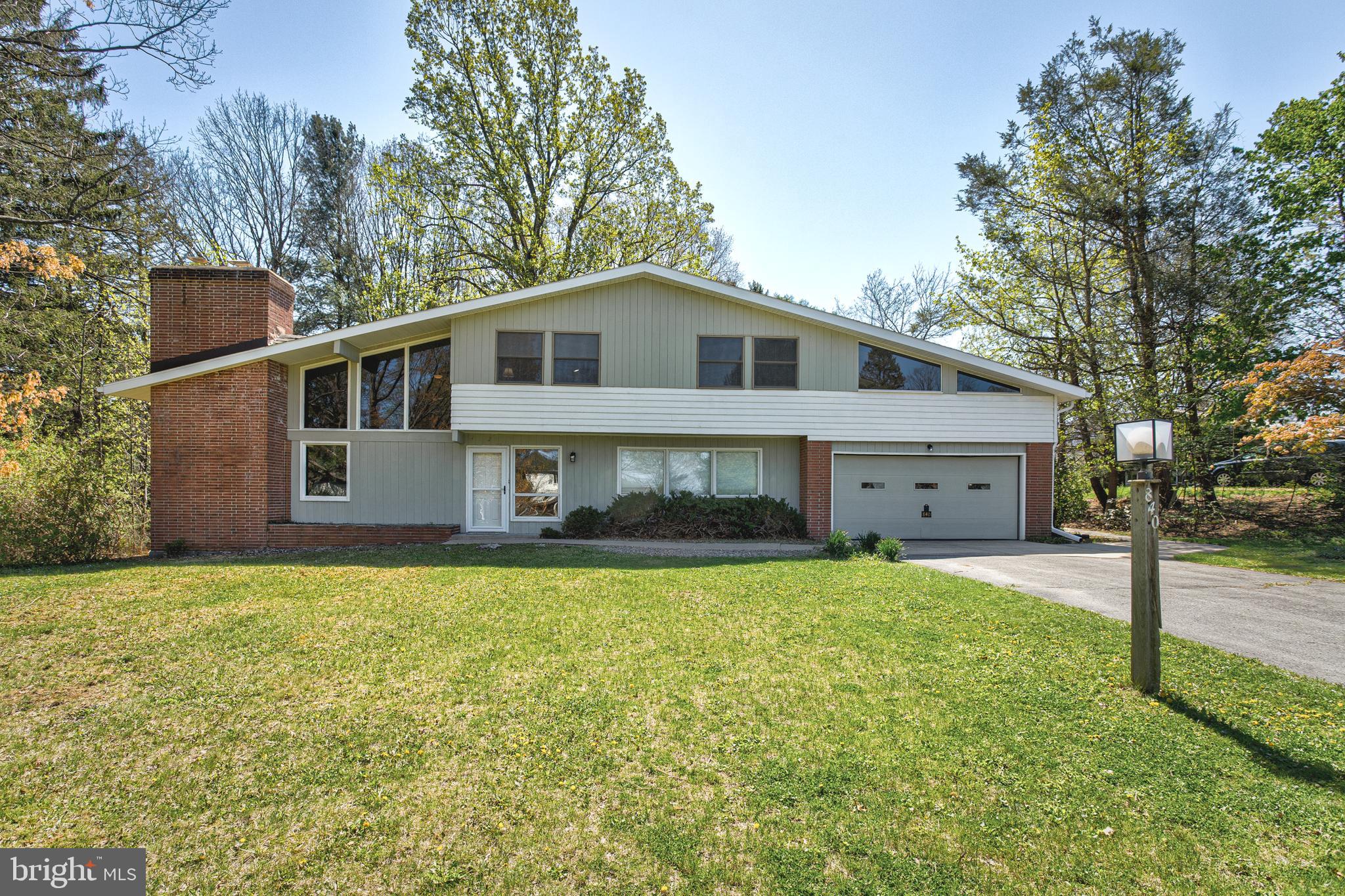 HARRIS ACRES - Residential