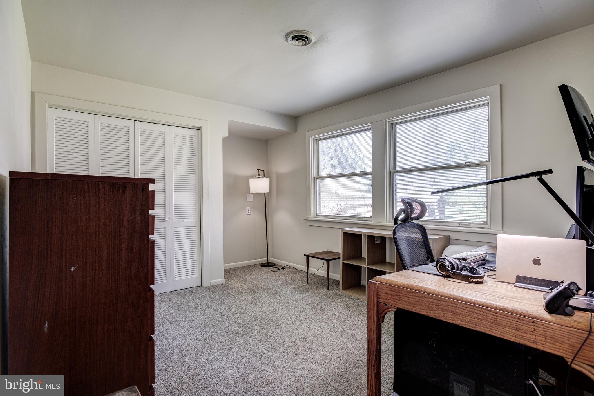 HARRIS ACRES - Residential