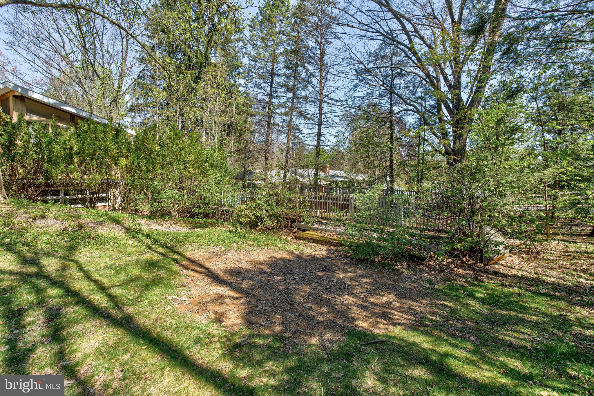 HARRIS ACRES - Residential