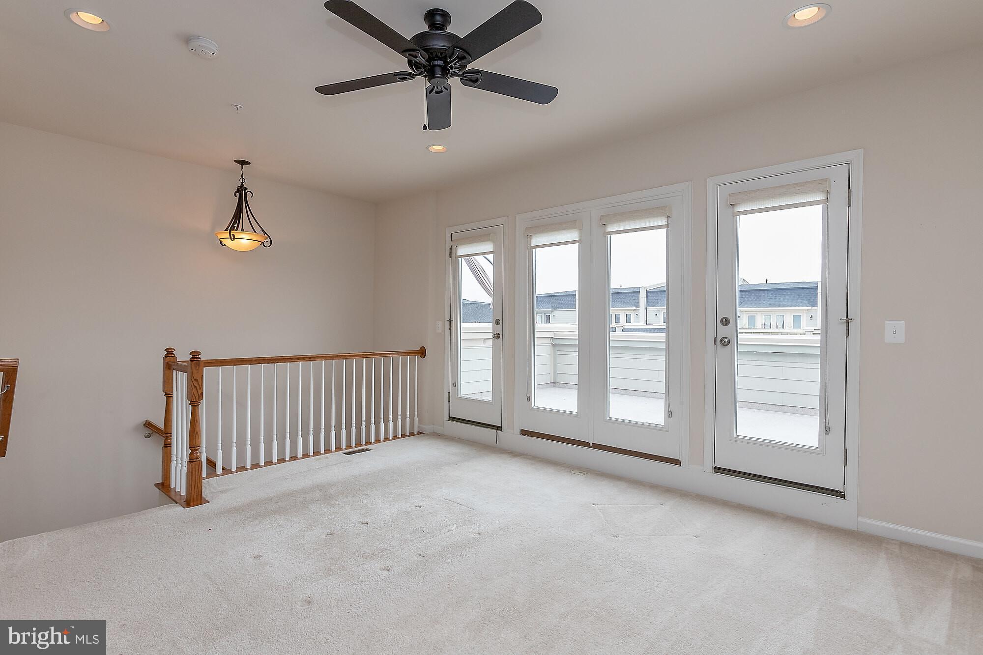 POTOMAC OVERLOOK CONDO - Residential Lease