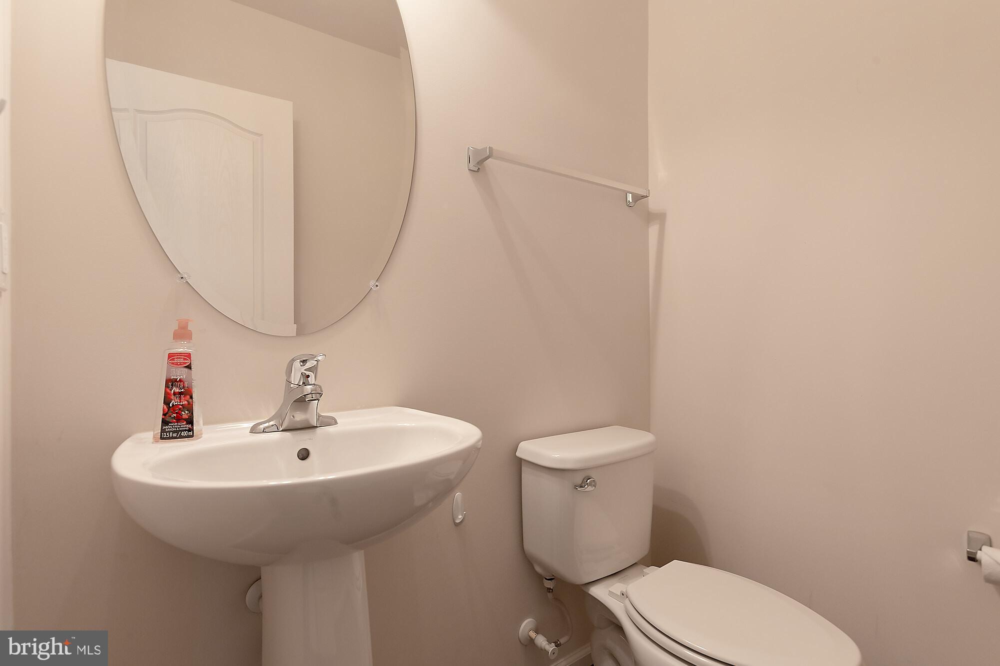 POTOMAC OVERLOOK CONDO - Residential Lease