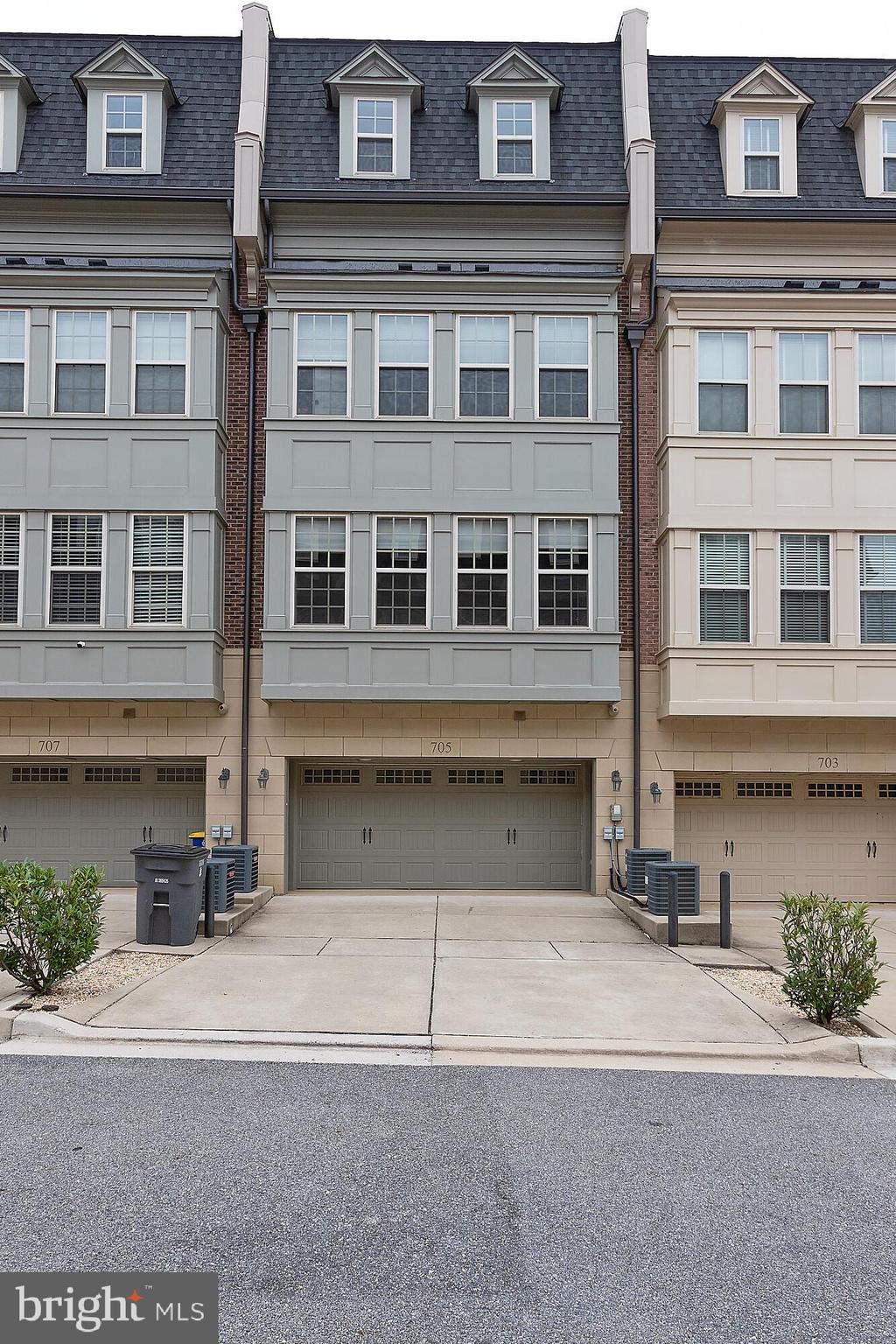 POTOMAC OVERLOOK CONDO - Residential Lease